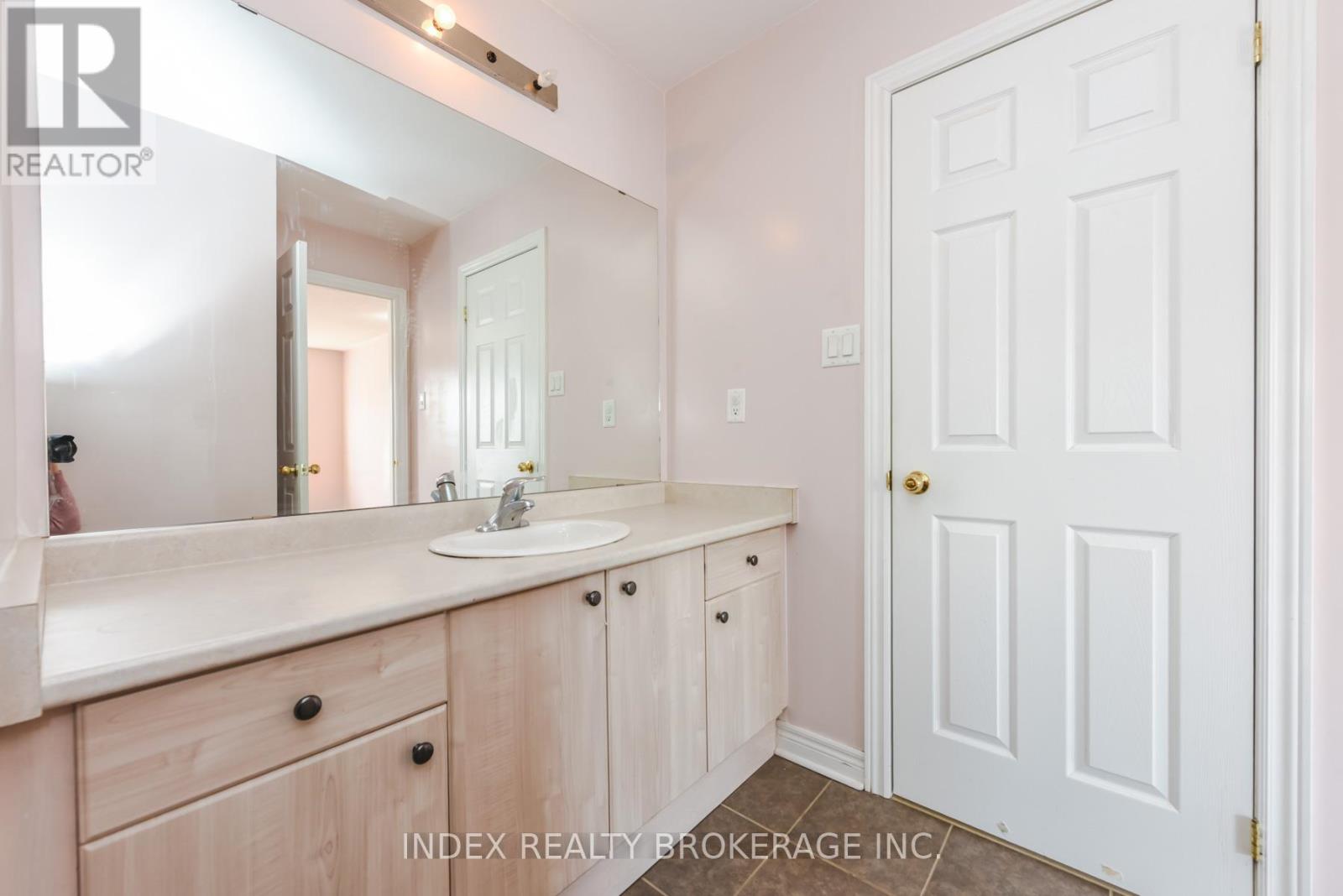 428 FATHER TOBIN ROAD - 47