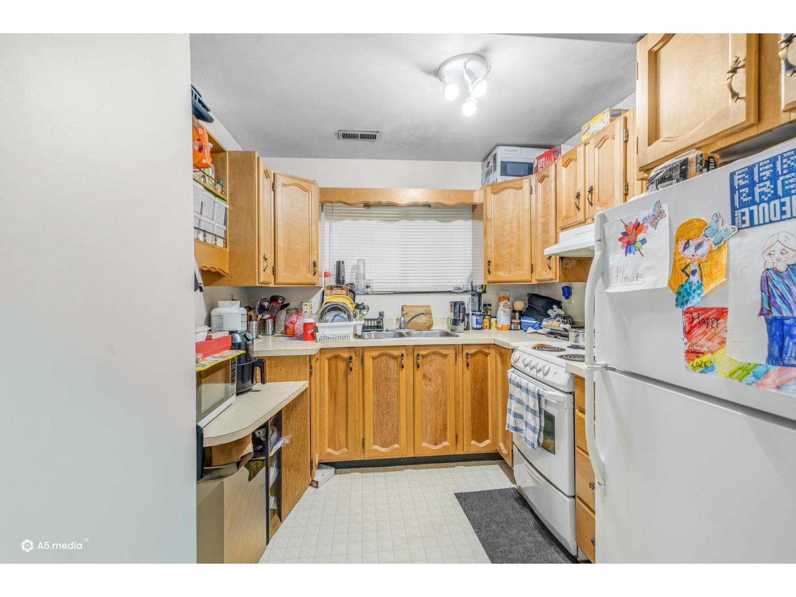 11573 84A Avenue, Delta