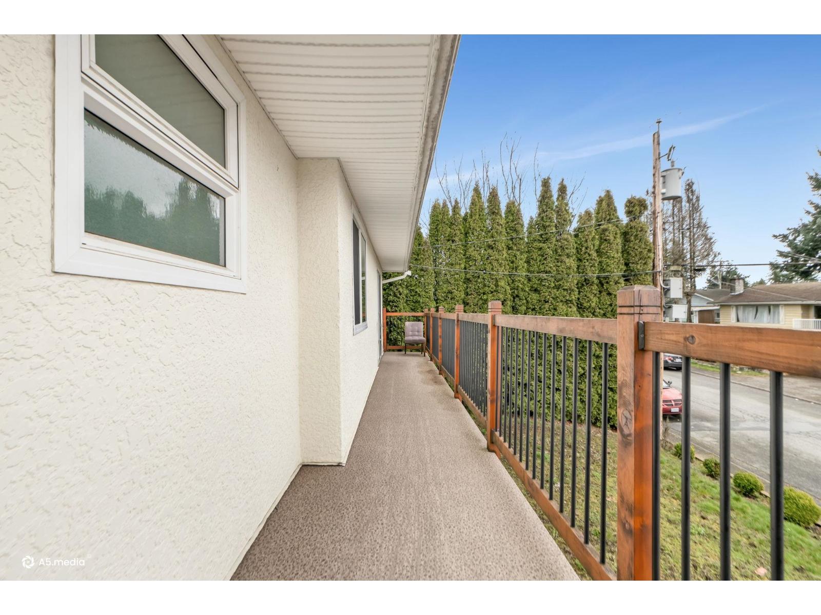 11573 84A Avenue, Delta