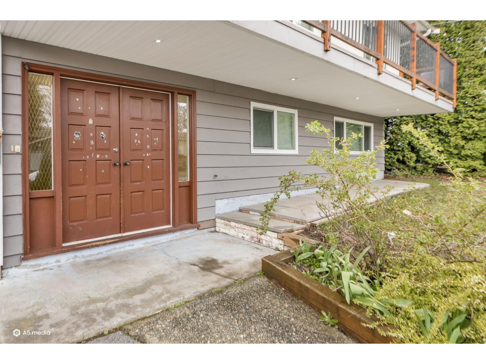 11573 84A Avenue, Delta