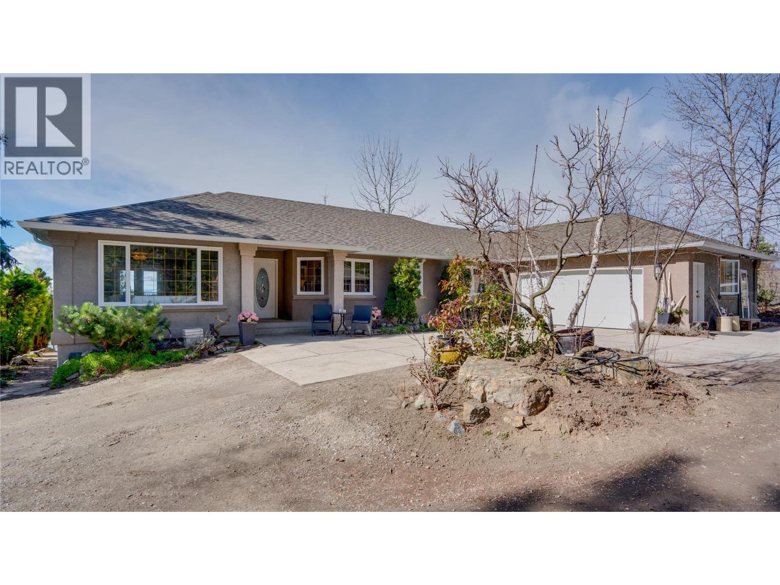  5775 Deadpine Drive, Kelowna