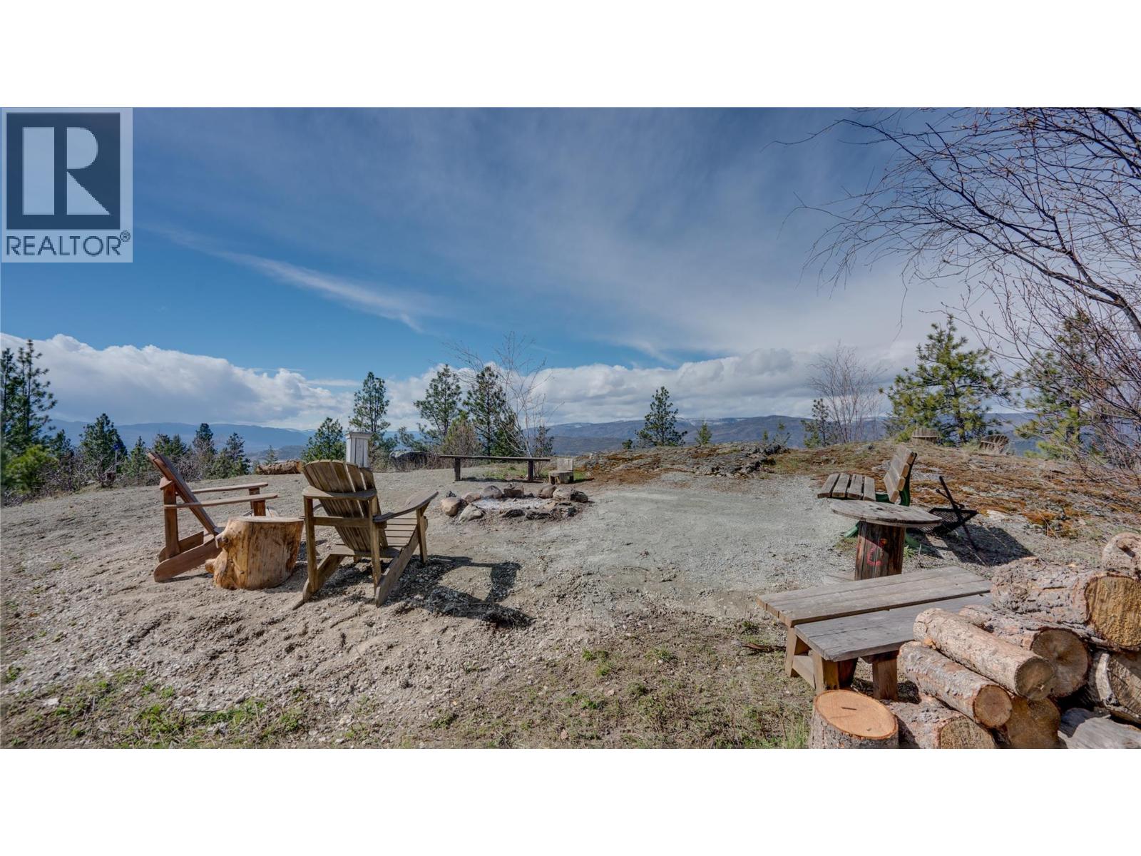  5775 Deadpine Drive, Kelowna