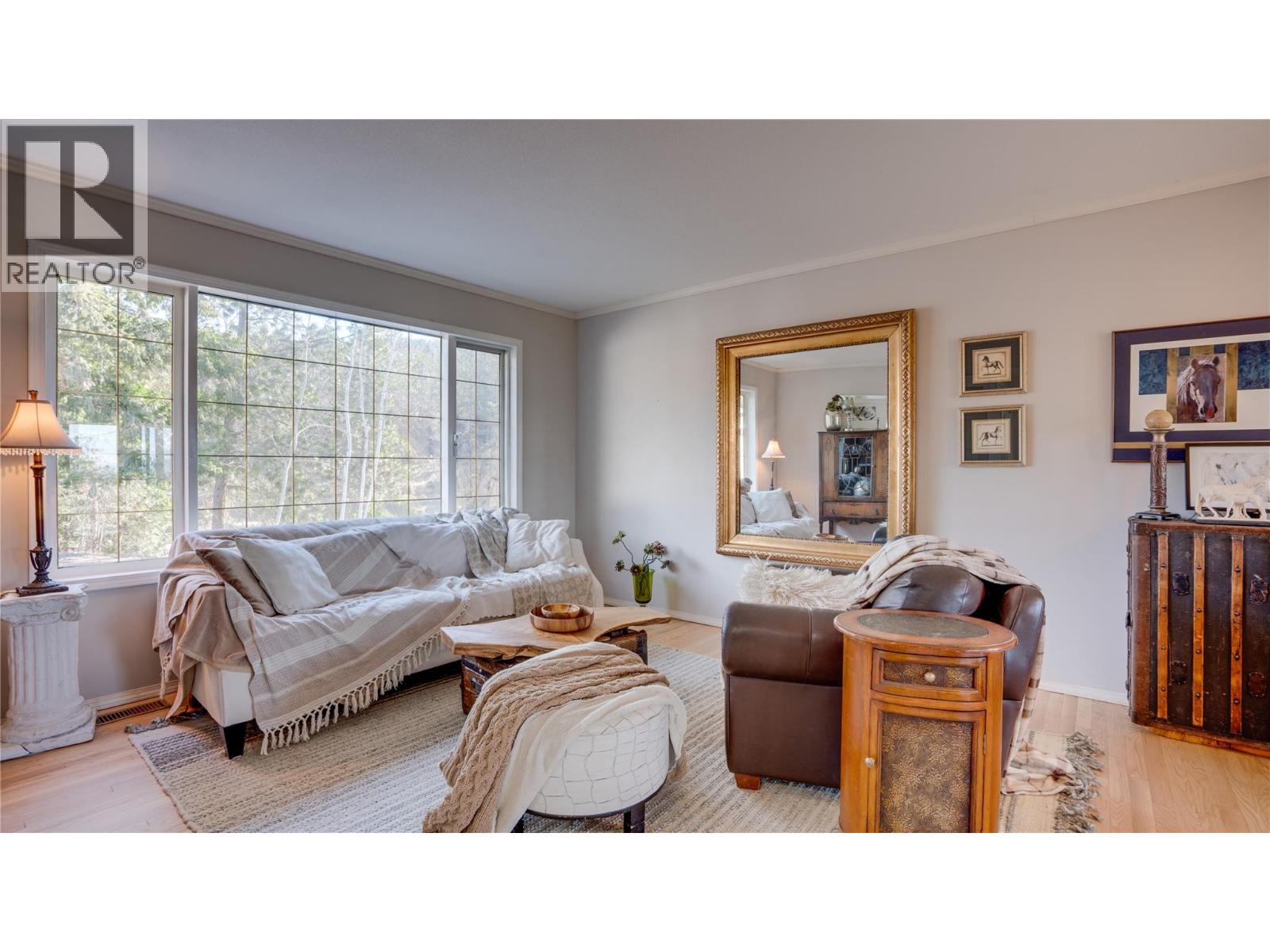  5775 Deadpine Drive, Kelowna