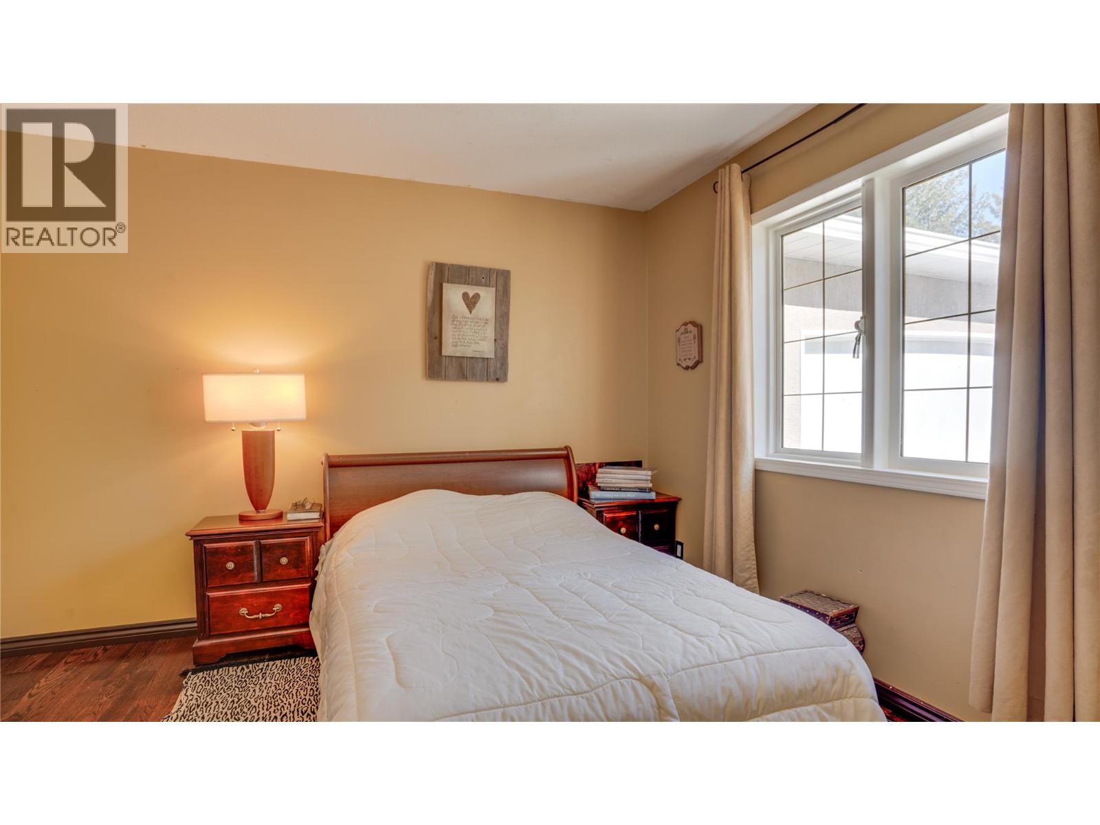  5775 Deadpine Drive, Kelowna