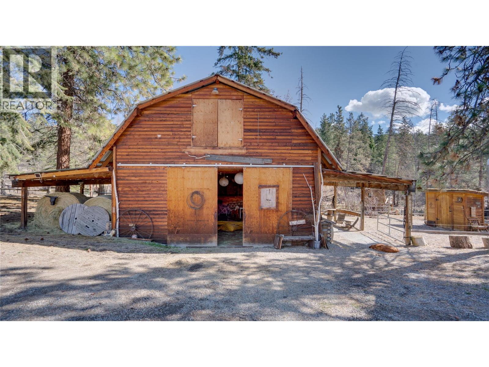  5775 Deadpine Drive, Kelowna