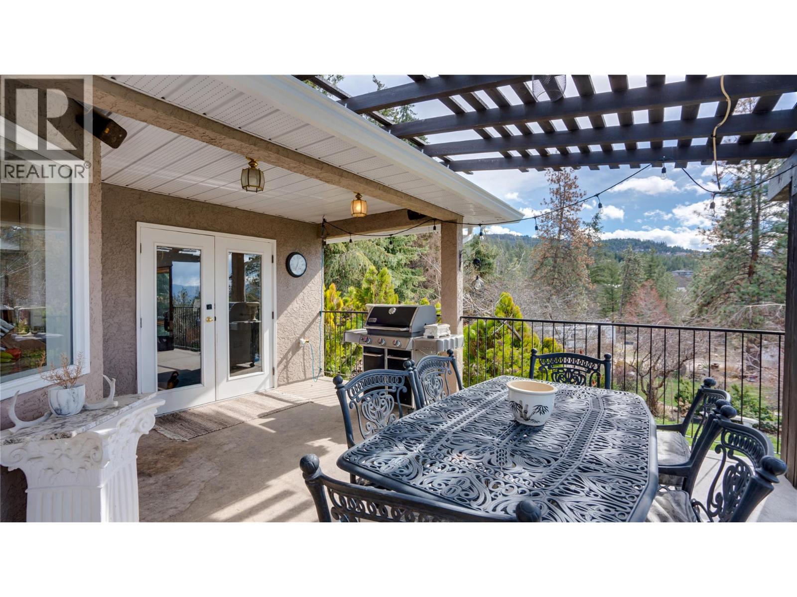  5775 Deadpine Drive, Kelowna