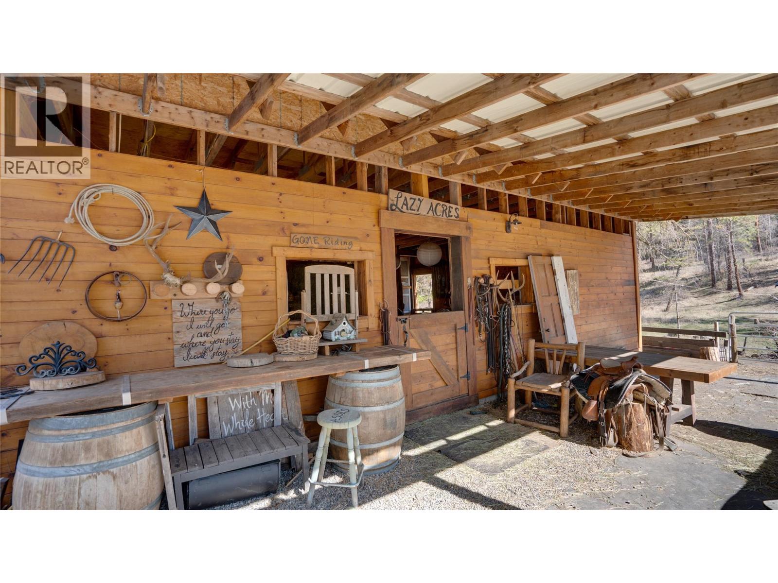  5775 Deadpine Drive, Kelowna