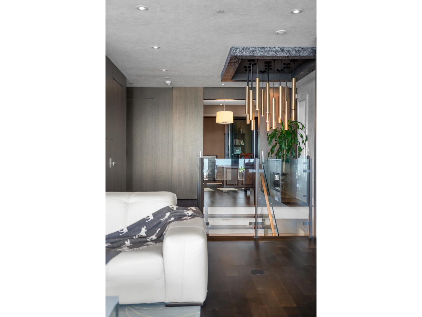 14495 MARINE DRIVE, White Rock