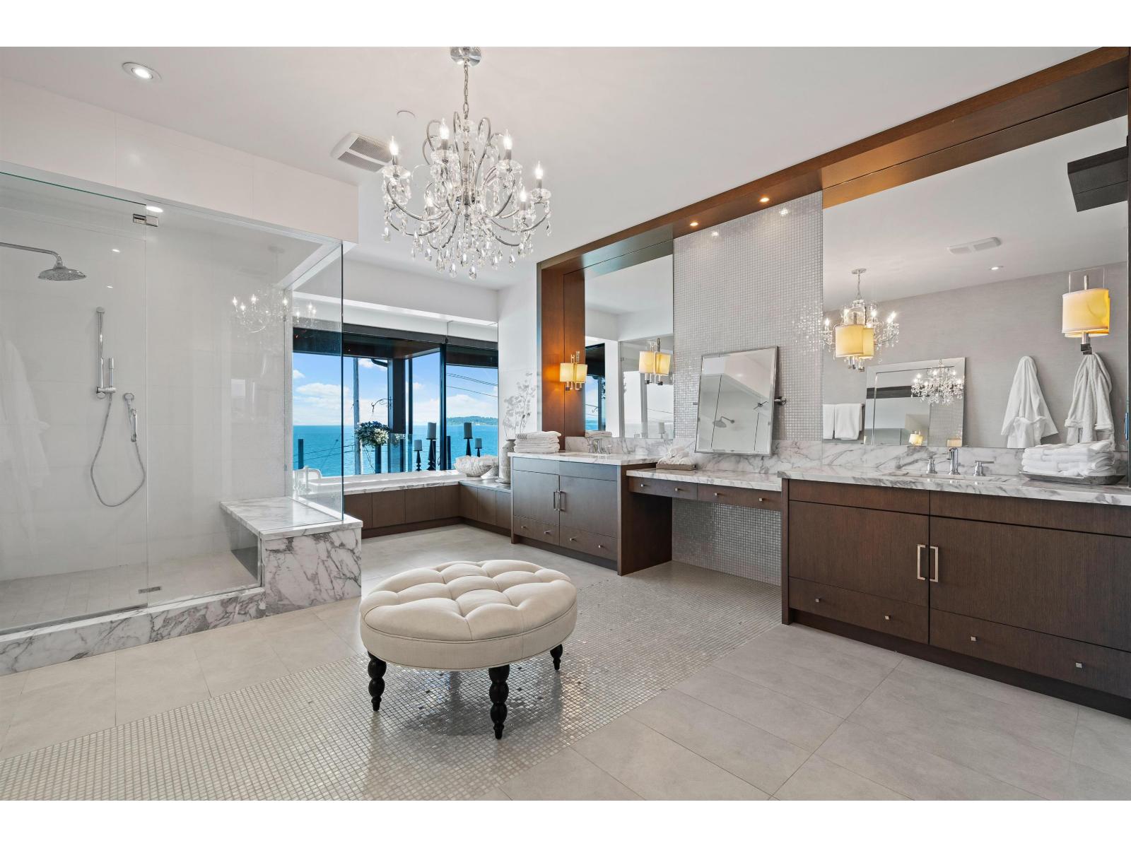 14495 MARINE DRIVE, White Rock