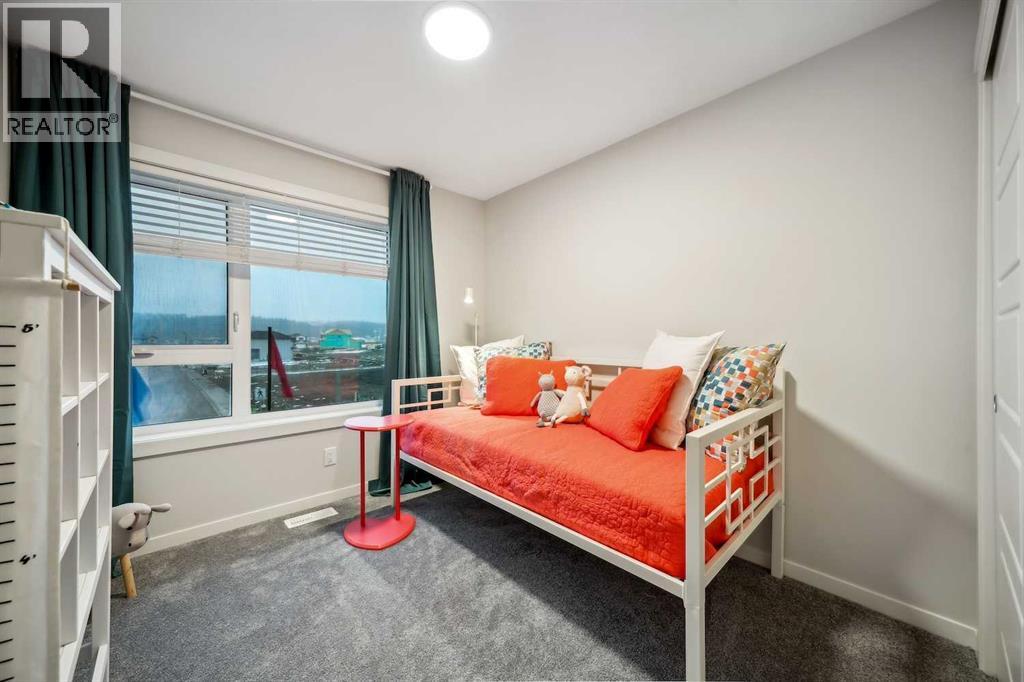 224 Vantage Drive, Cochrane