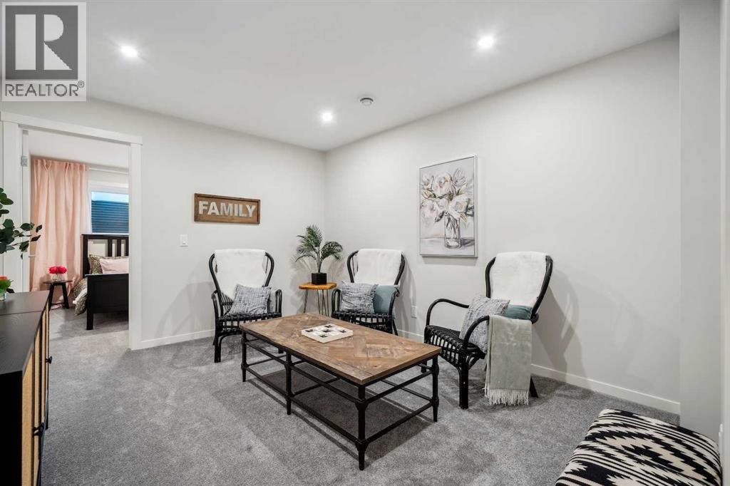 224 Vantage Drive, Cochrane