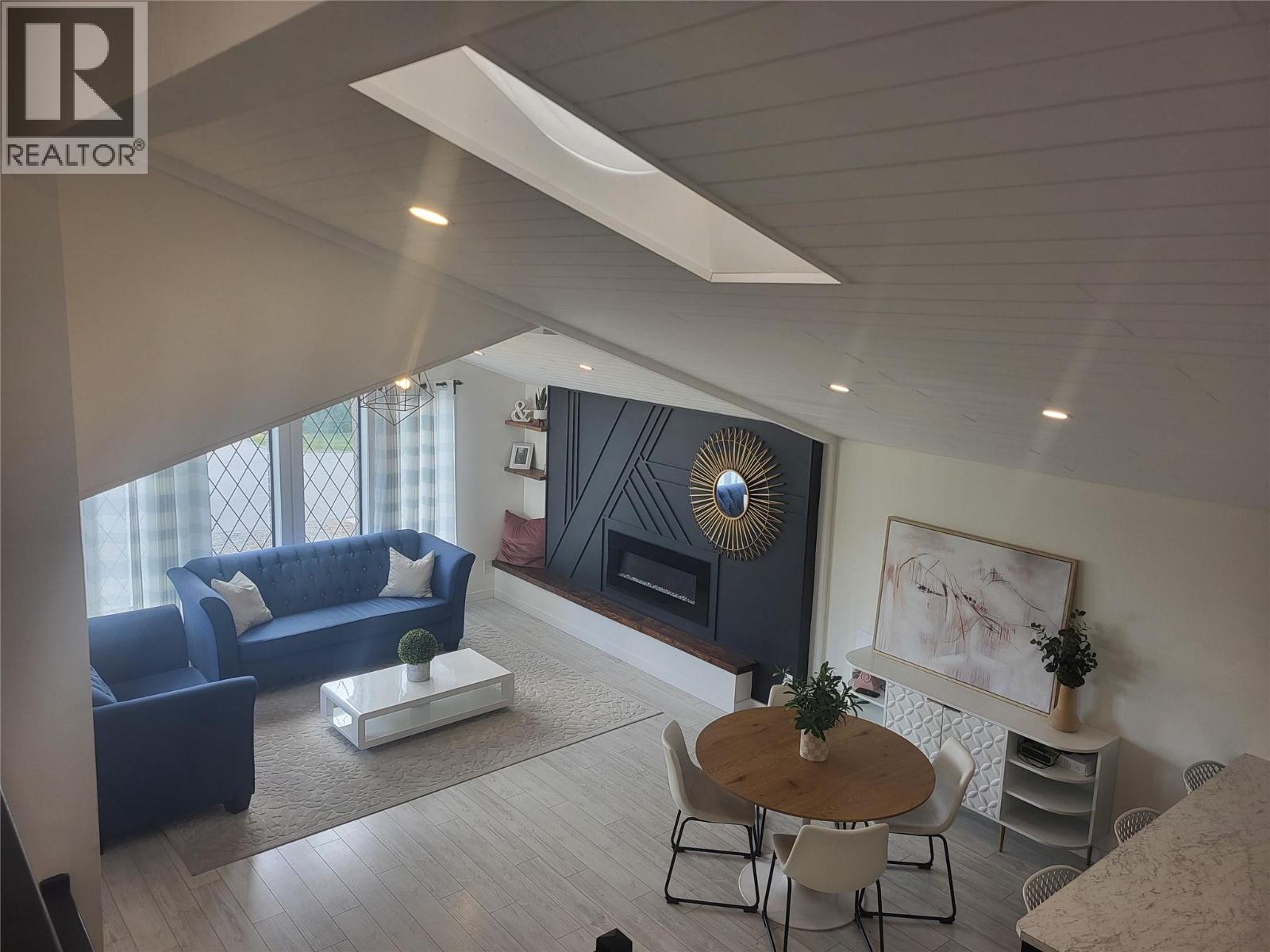  9504 HUMMINGBIRD Lane, Osoyoos