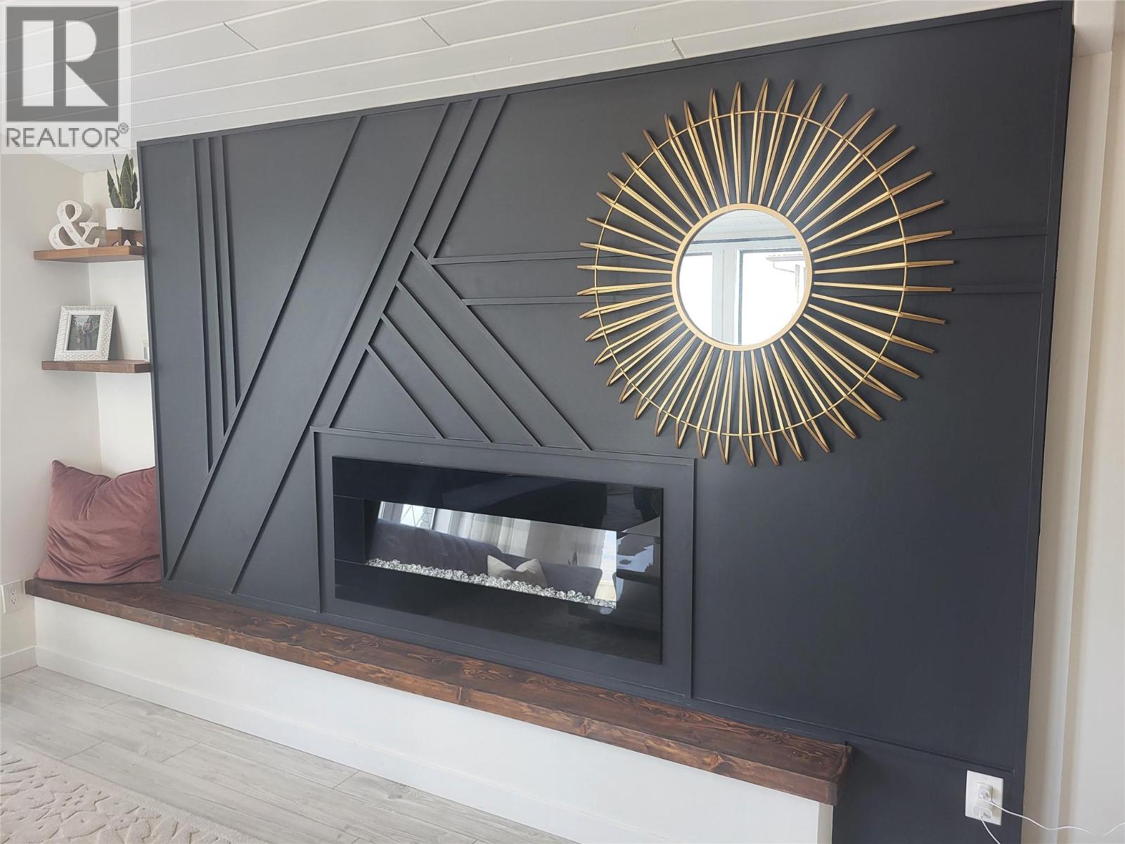  9504 HUMMINGBIRD Lane, Osoyoos