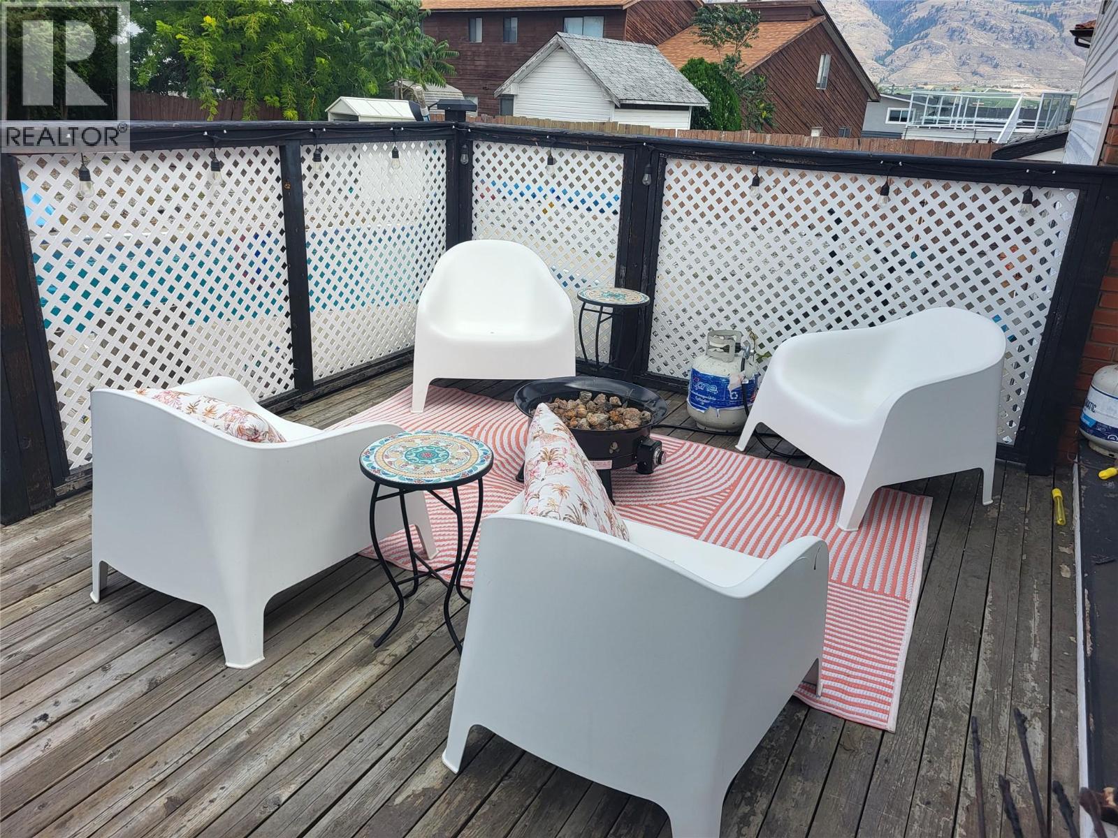  9504 HUMMINGBIRD Lane, Osoyoos