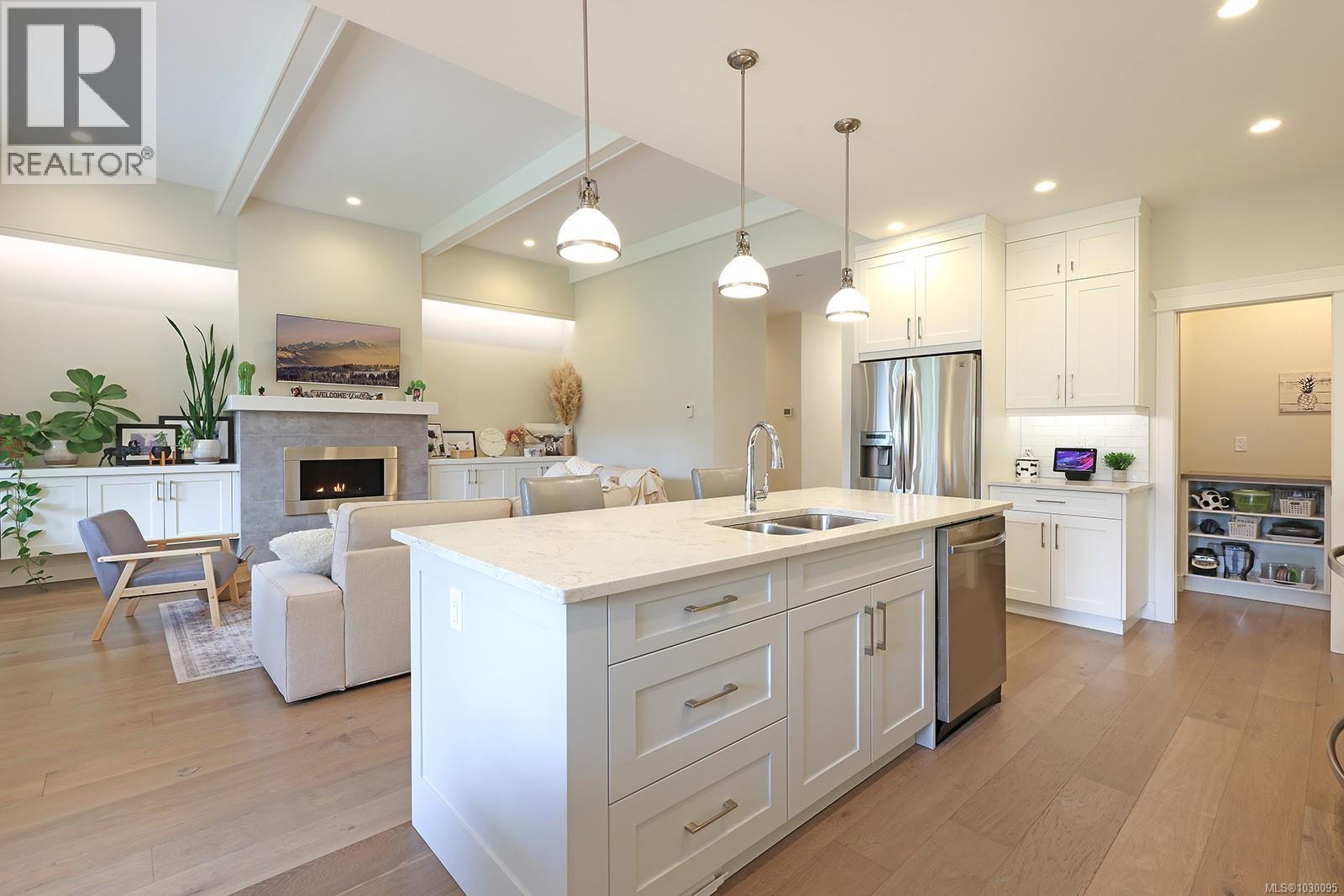 912 PRESTWICK PL - 21