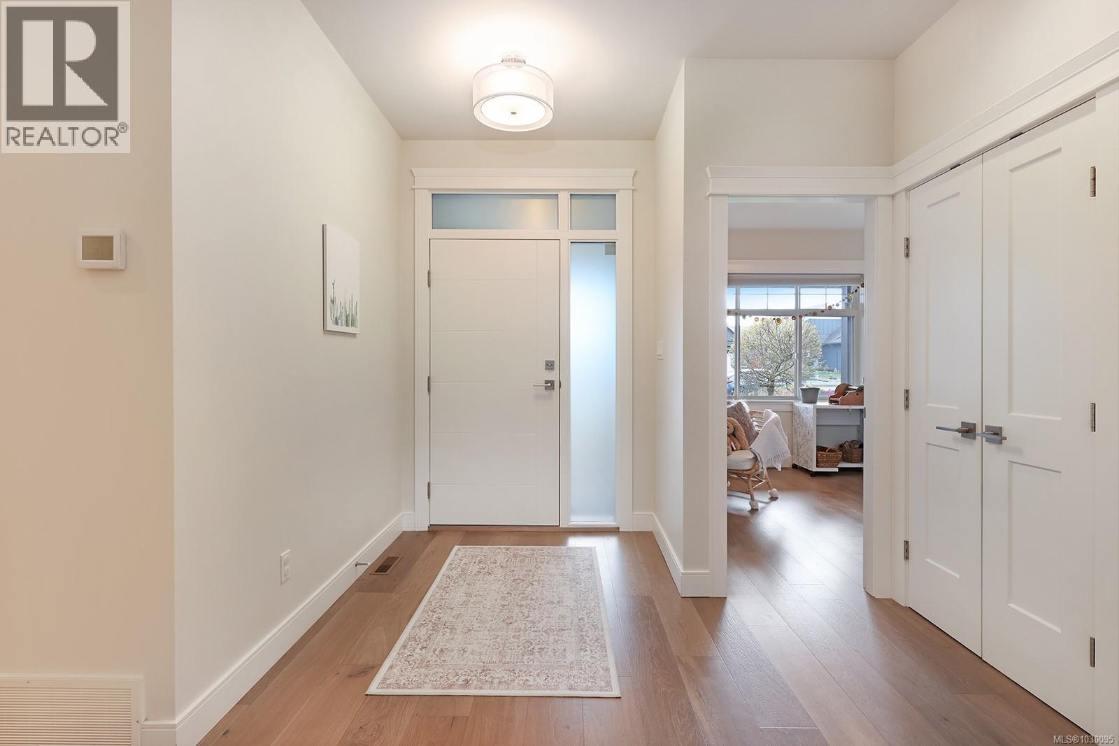 912 PRESTWICK PL - 22