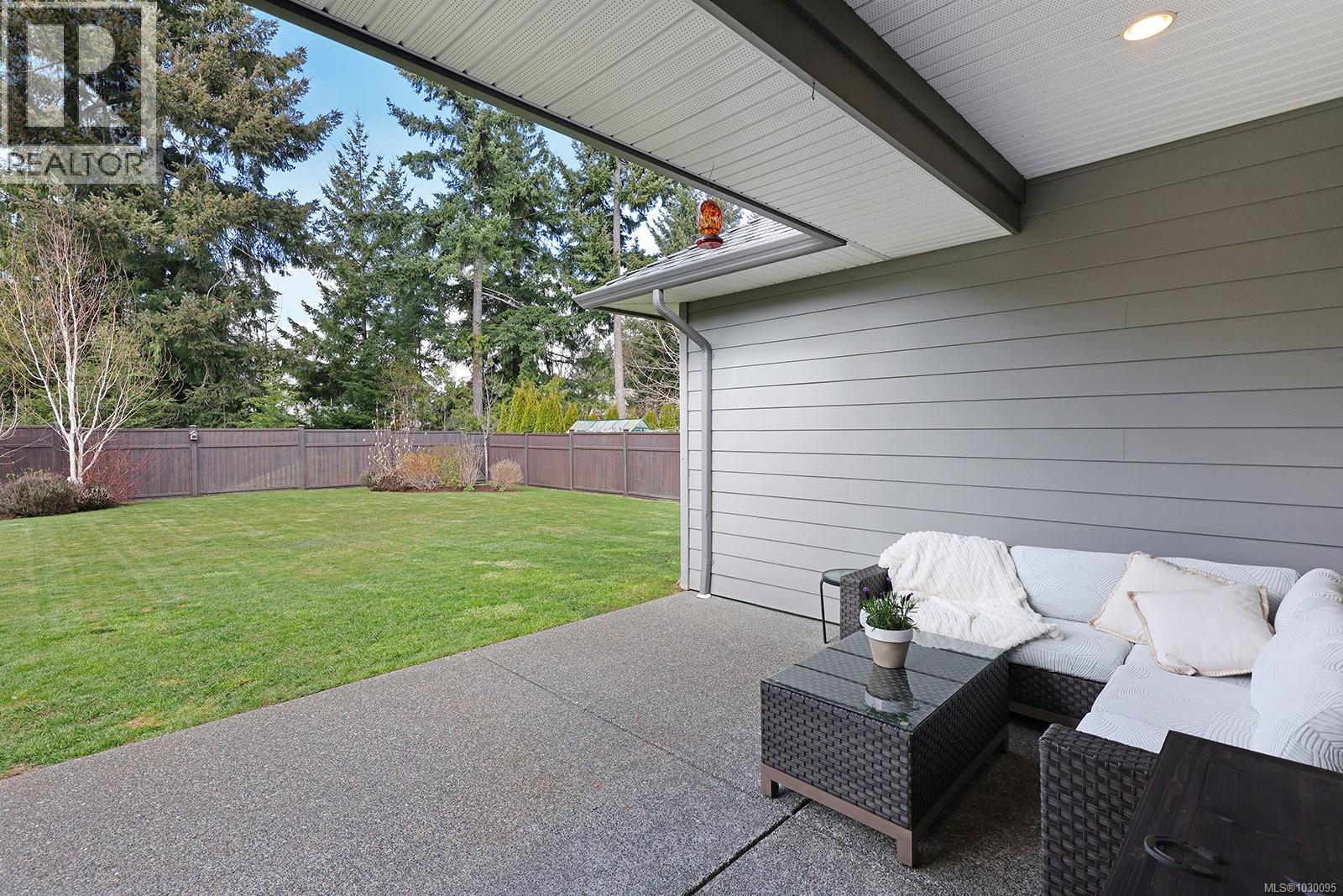 912 PRESTWICK PL - 33