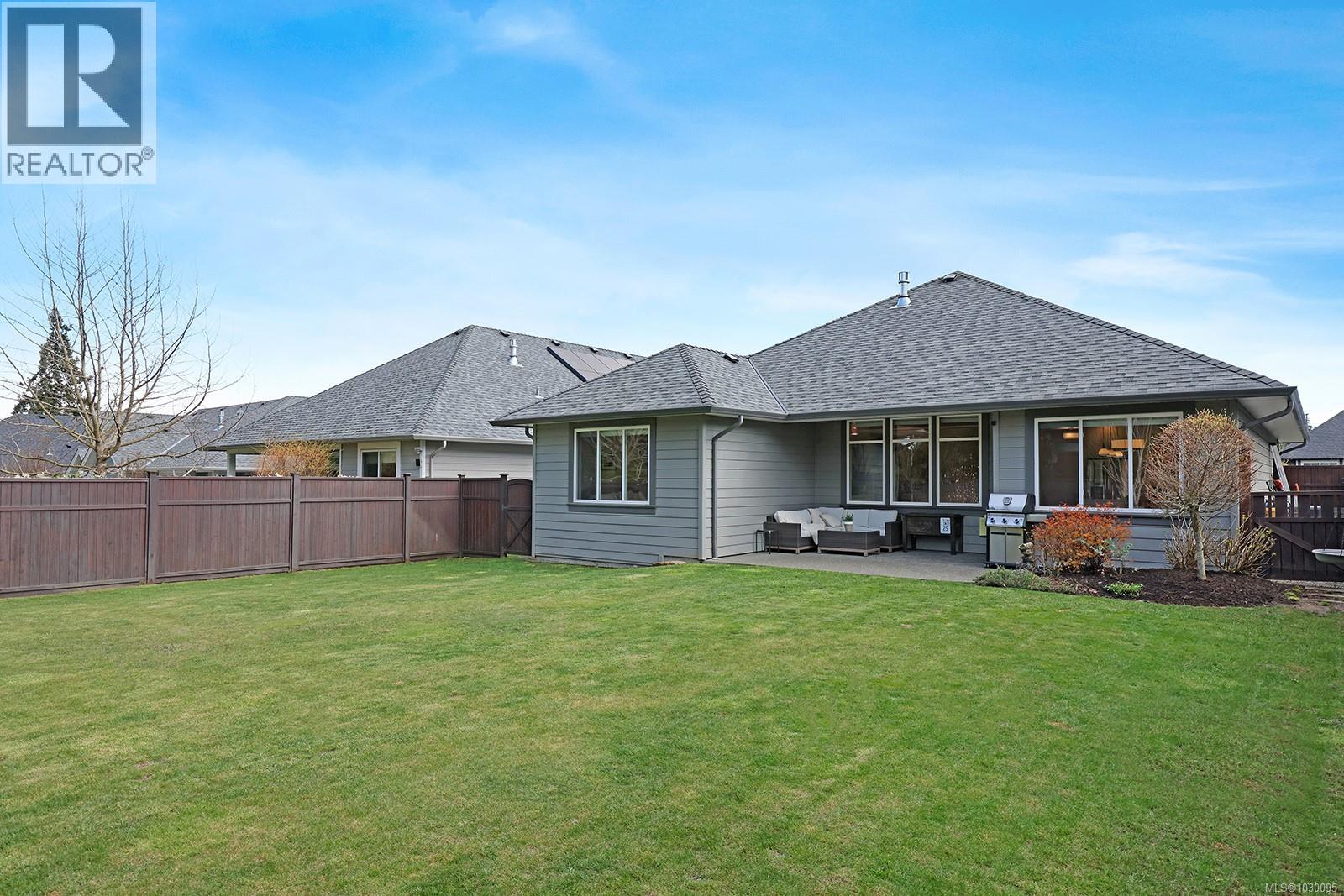 912 PRESTWICK PL - 36