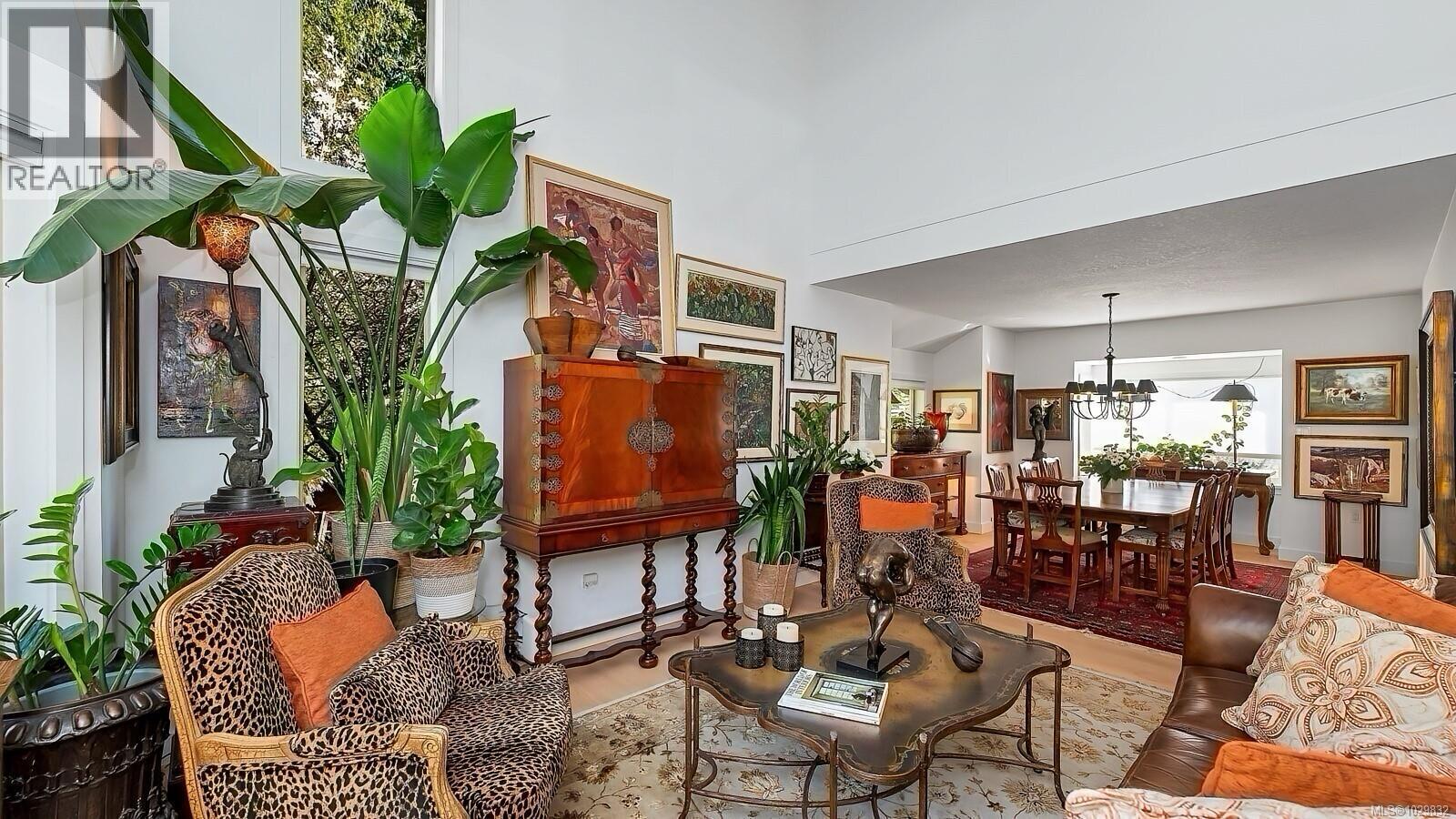 11007 CEDAR LANE - 14