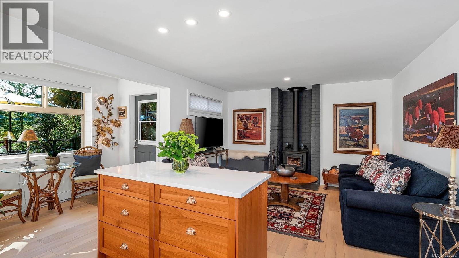 11007 CEDAR LANE - 22