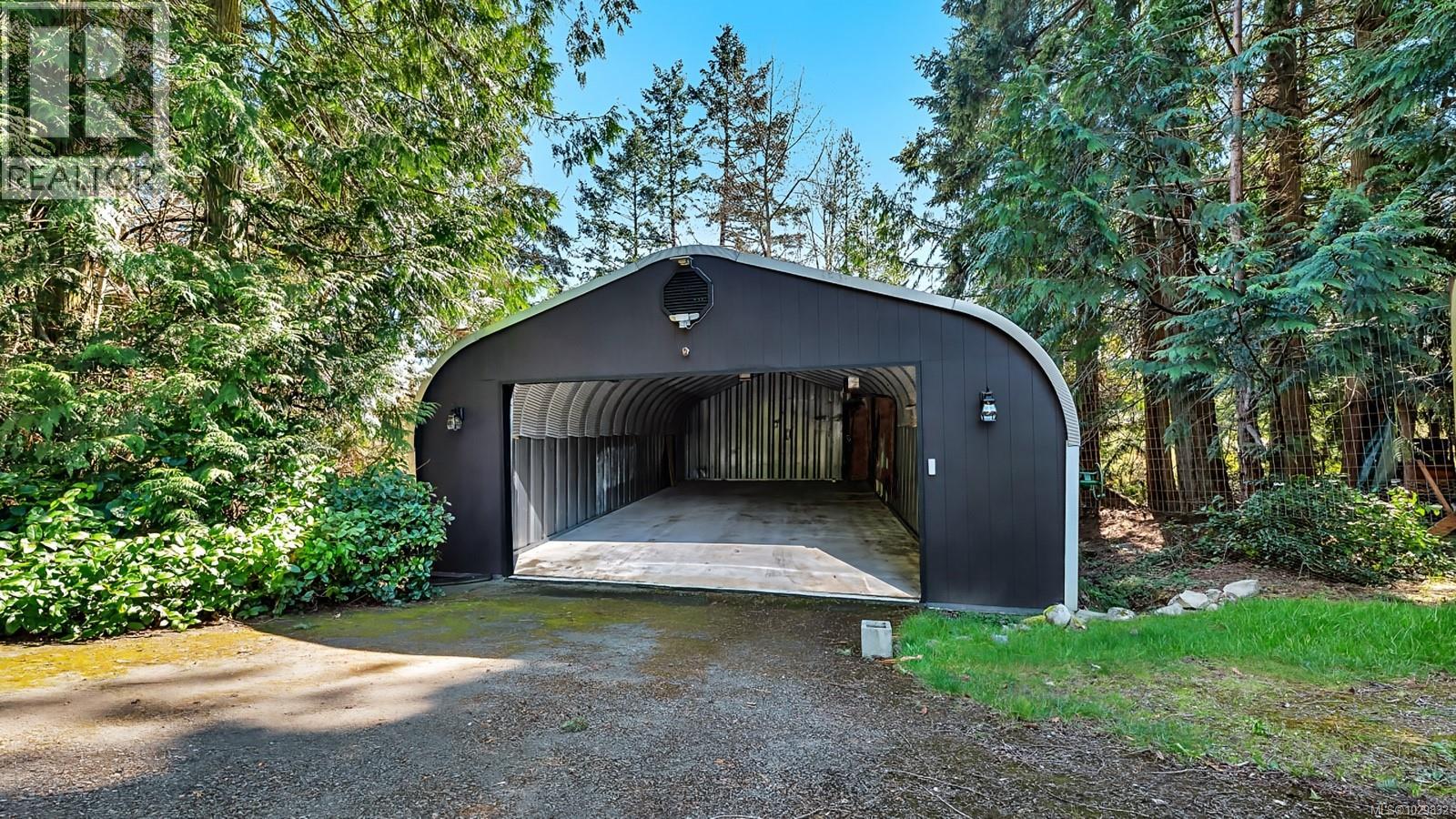 11007 CEDAR LANE - 61