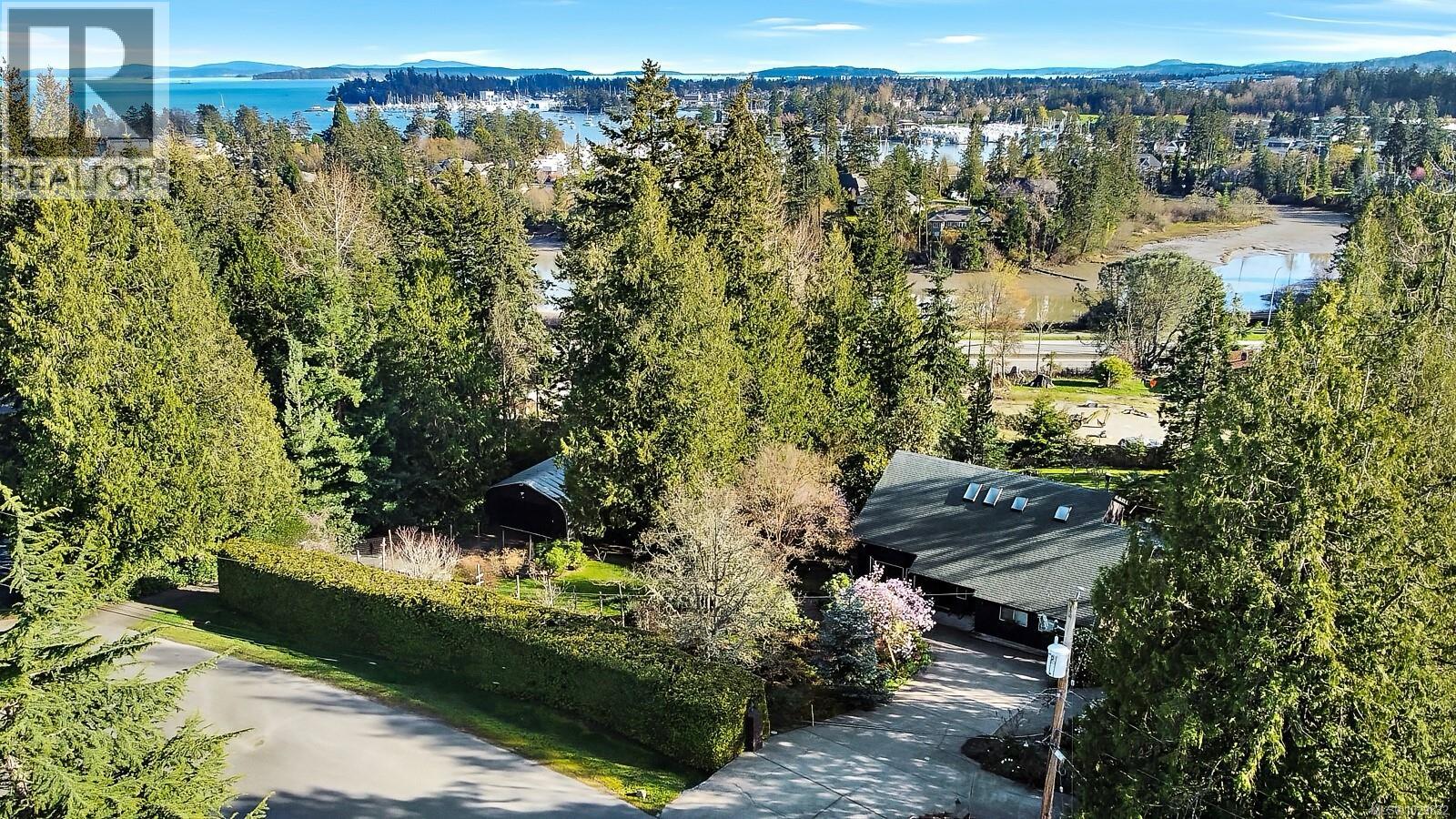 11007 CEDAR LANE - 7