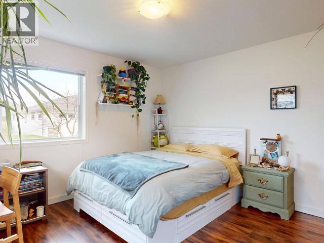 #4 4415 MANSON AVE - 17