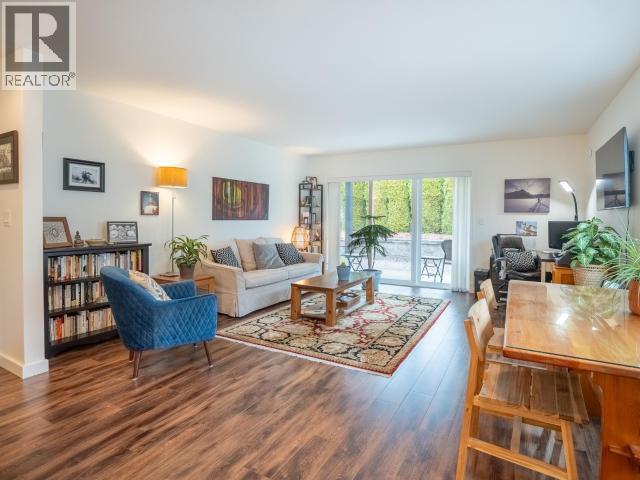 #4 4415 MANSON AVE - 4