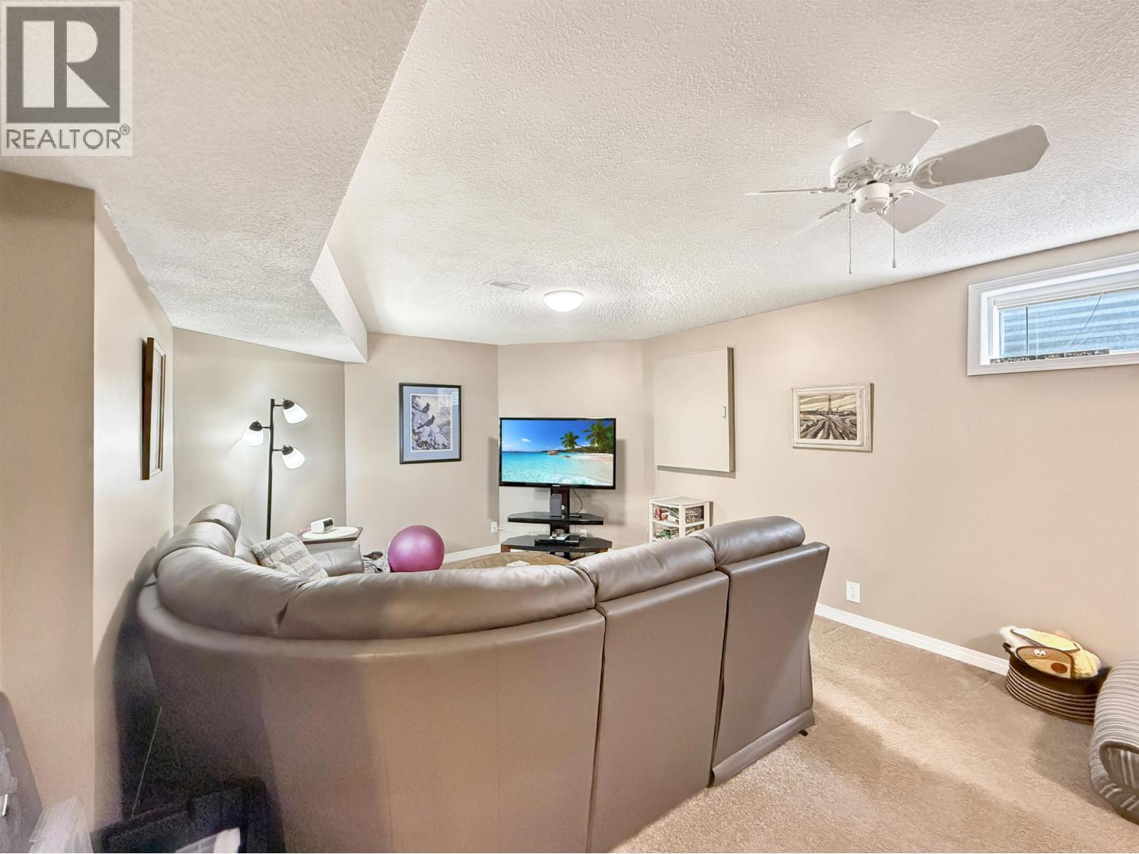 6255 BERGER CRESCENT - 33