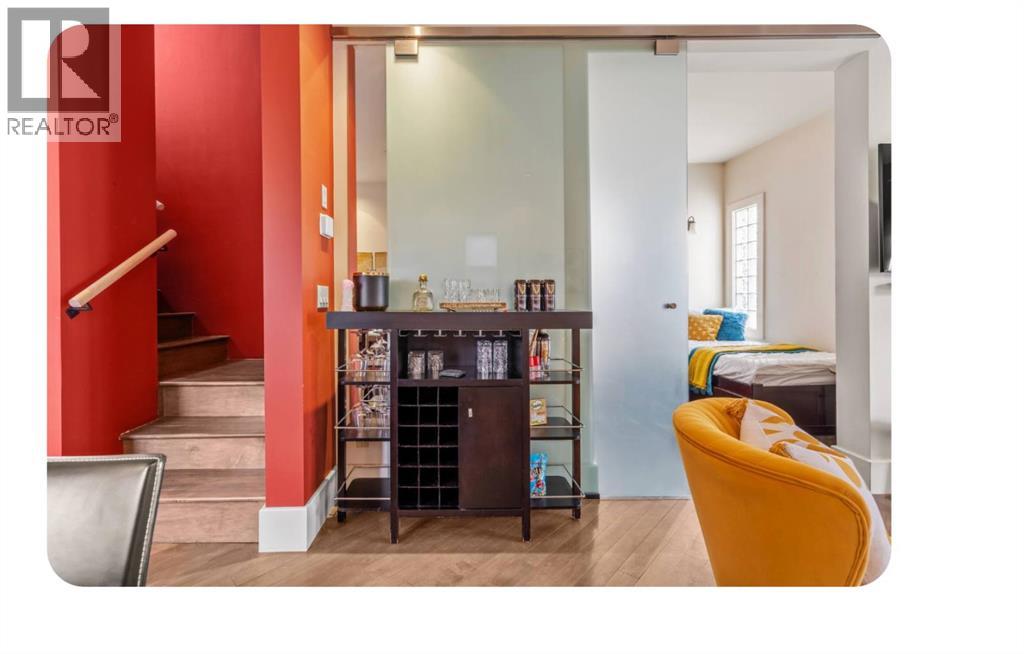 Single Family House for Sale in   Avenue NE Renfrew Calgary 