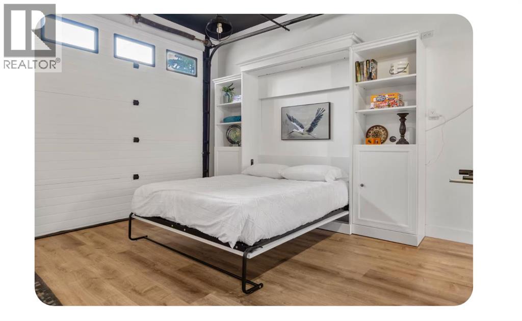 Single Family House for Sale in   Avenue NE Renfrew Calgary 