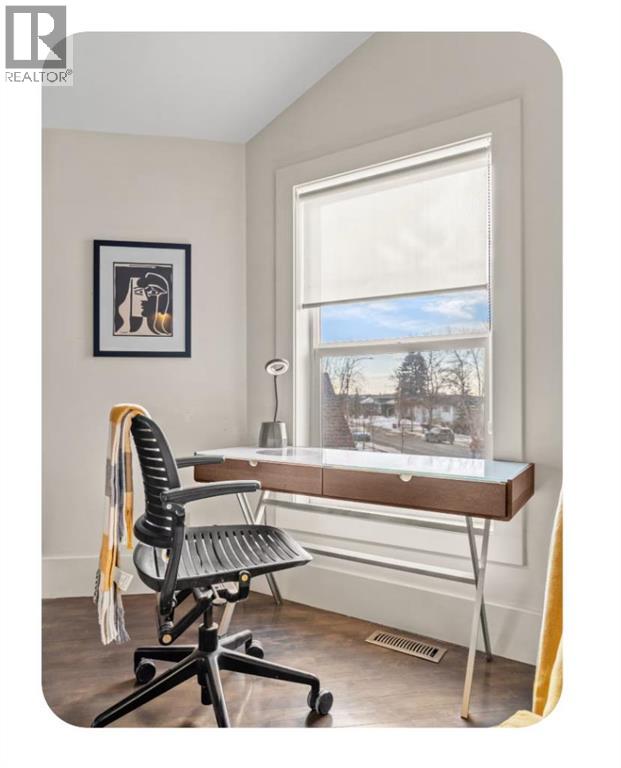 714 7 Avenue NE, Calgary, Alberta