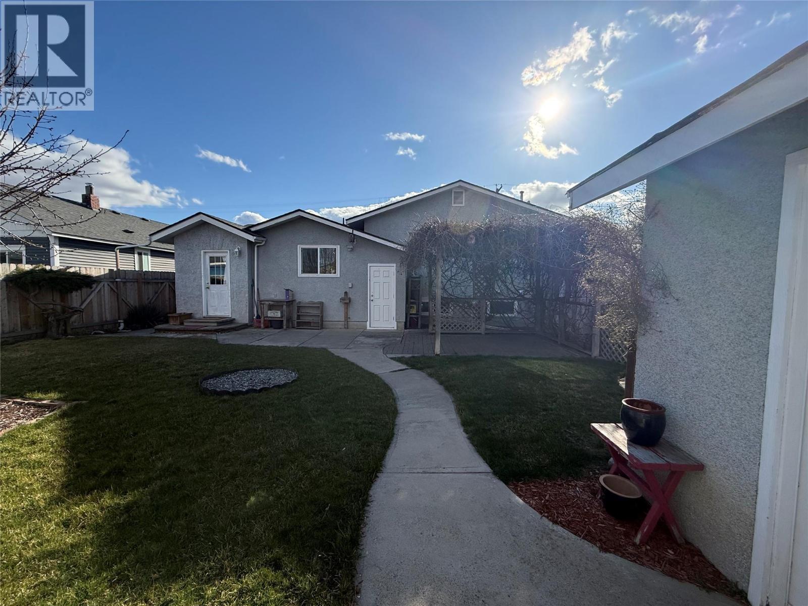 1687 Canford Avenue, Merritt