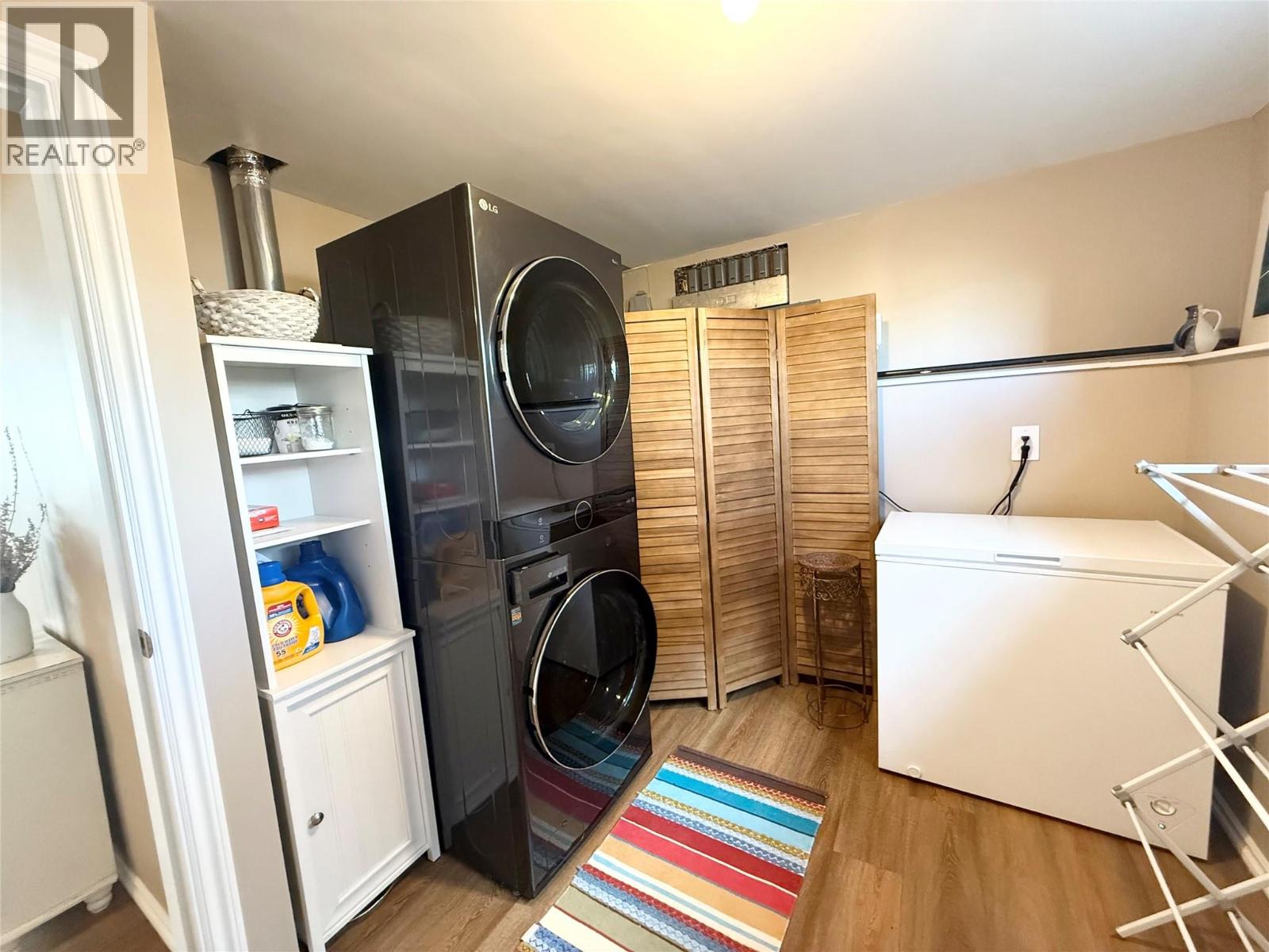 1687 Canford Avenue, Merritt