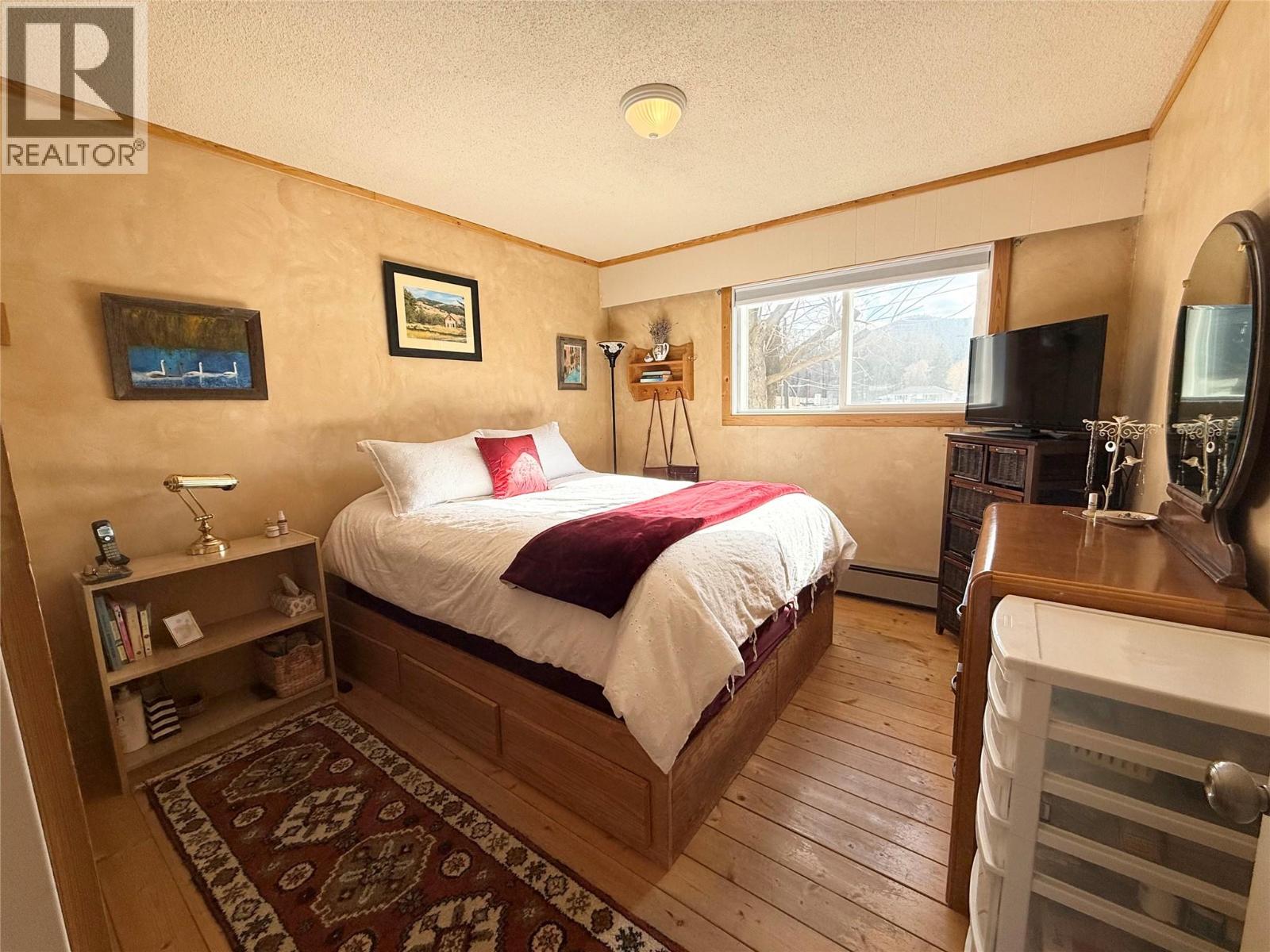 1687 Canford Avenue, Merritt