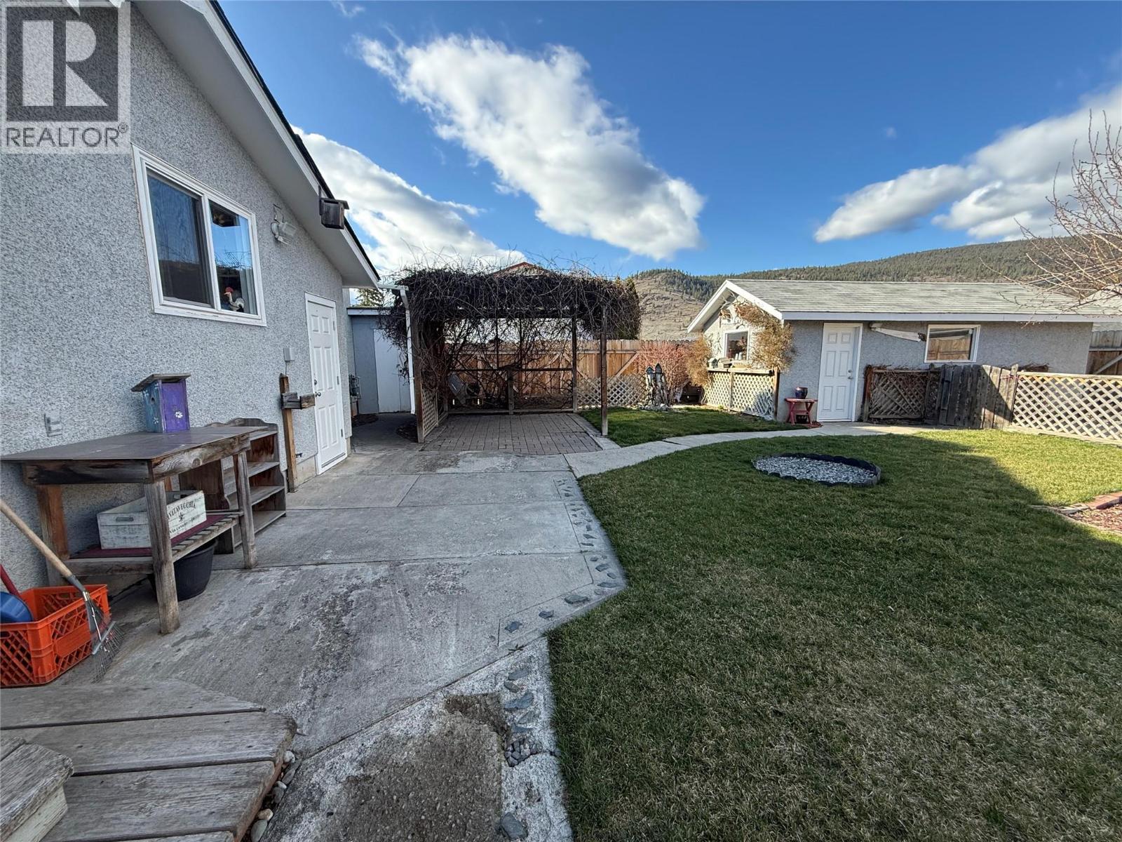 1687 Canford Avenue, Merritt