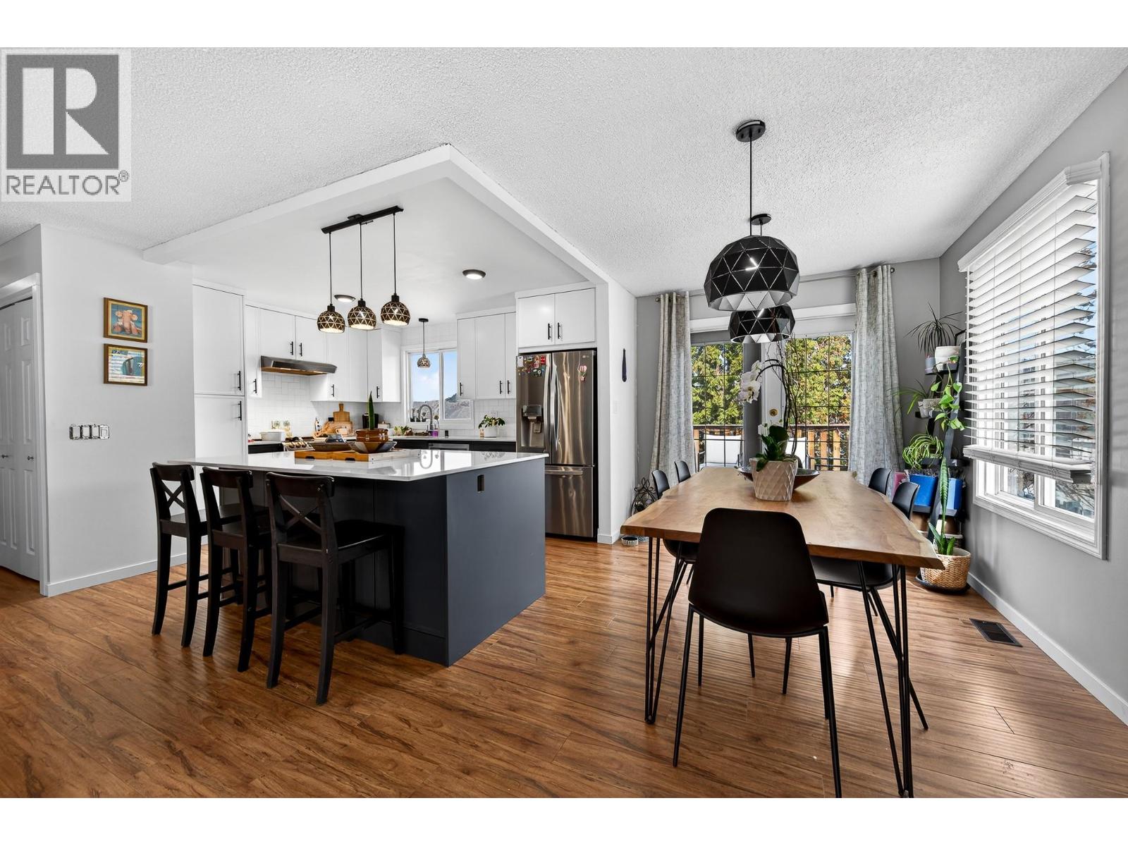  2368 OMINECA Drive, Kamloops