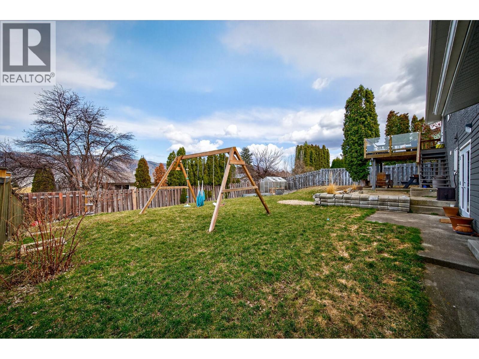  2368 OMINECA Drive, Kamloops
