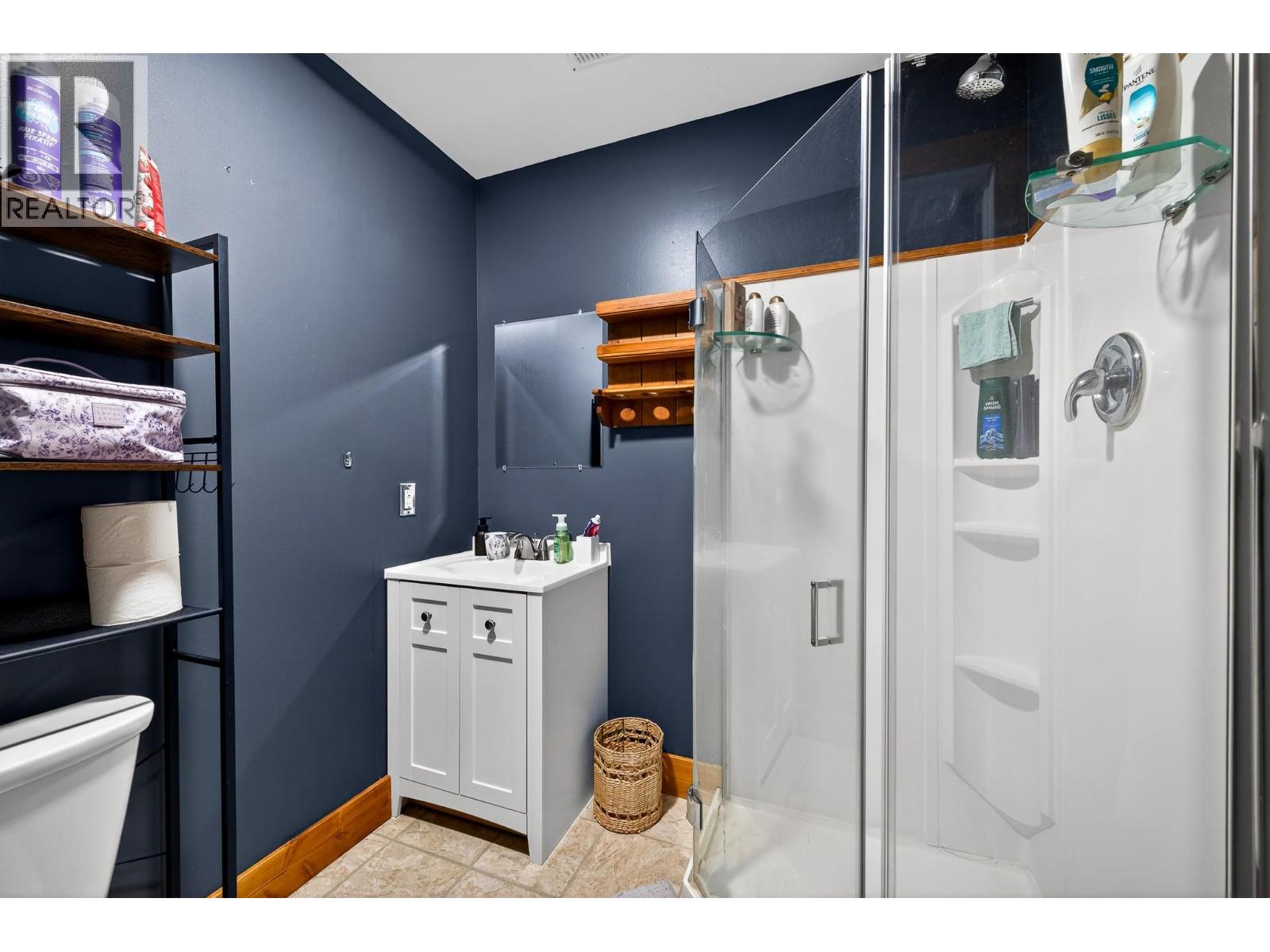  2368 OMINECA Drive, Kamloops