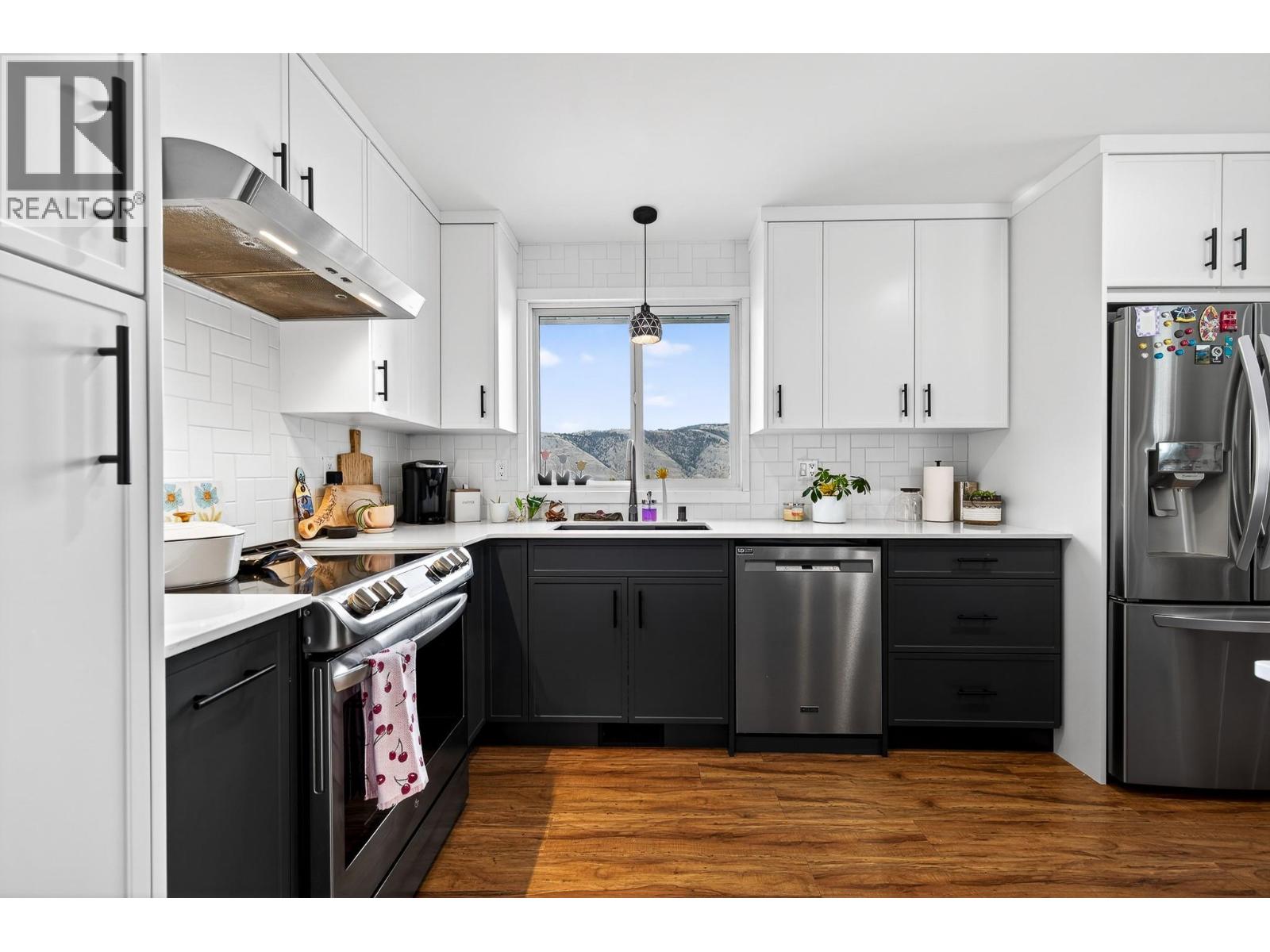  2368 OMINECA Drive, Kamloops