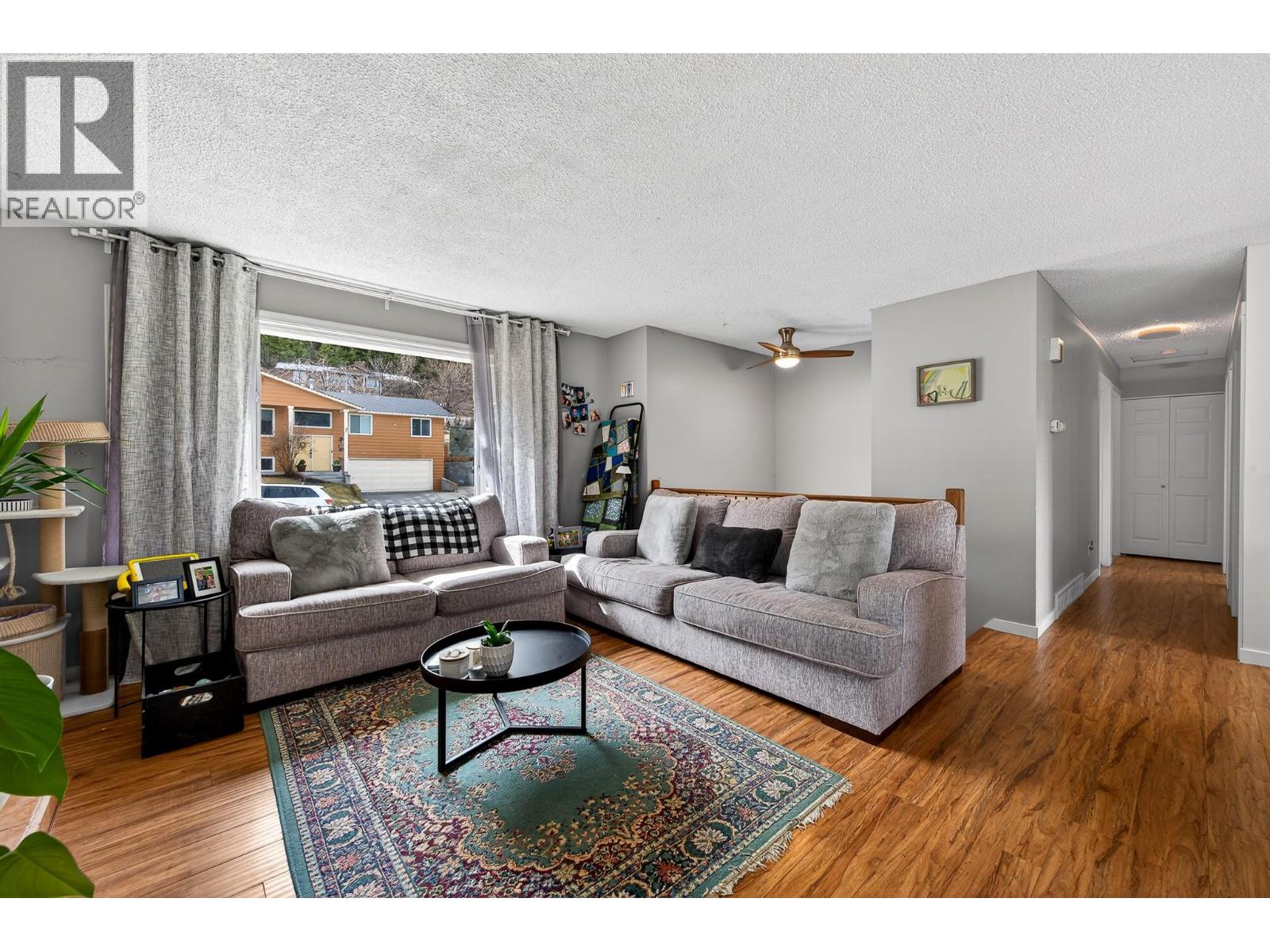  2368 OMINECA Drive, Kamloops