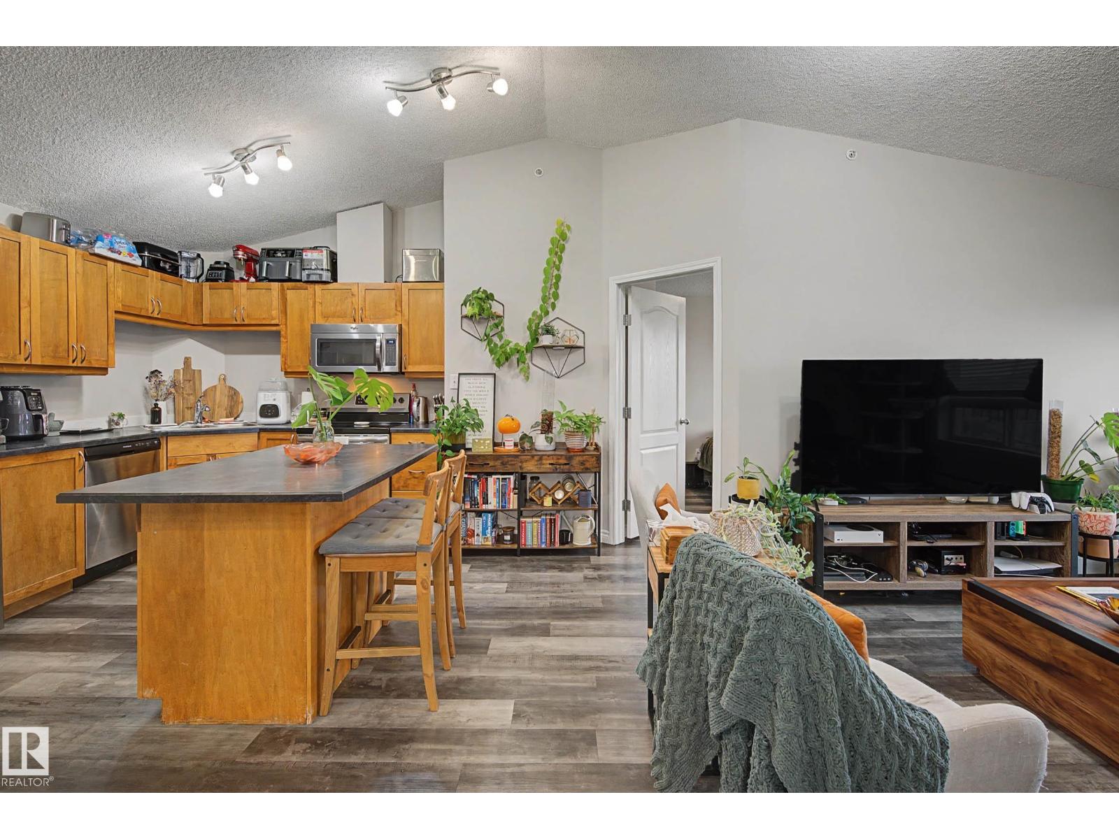 #1410 7339 SOUTH TERWILLEGAR DR NW - 16