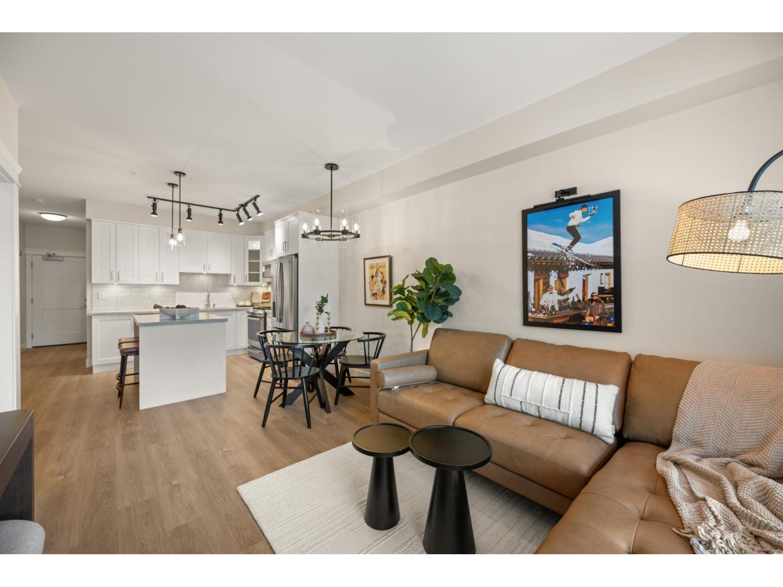 101 20926 83 AVENUE Avenue - photo 2