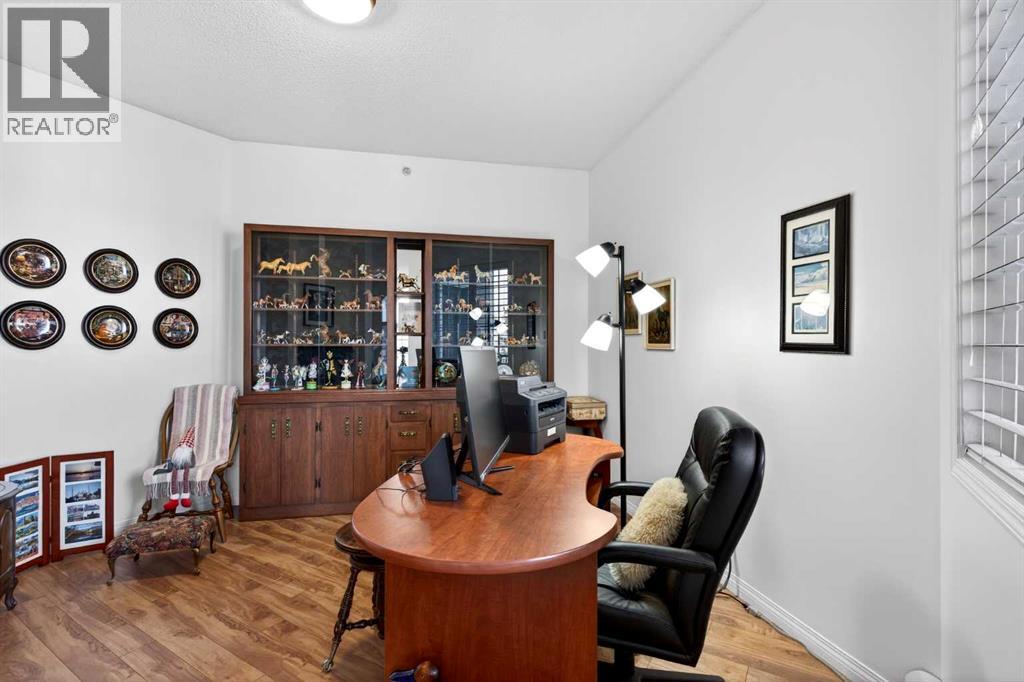 Single Family House for Sale in   Dalhousie Drive NW Dalhousie Calgary 