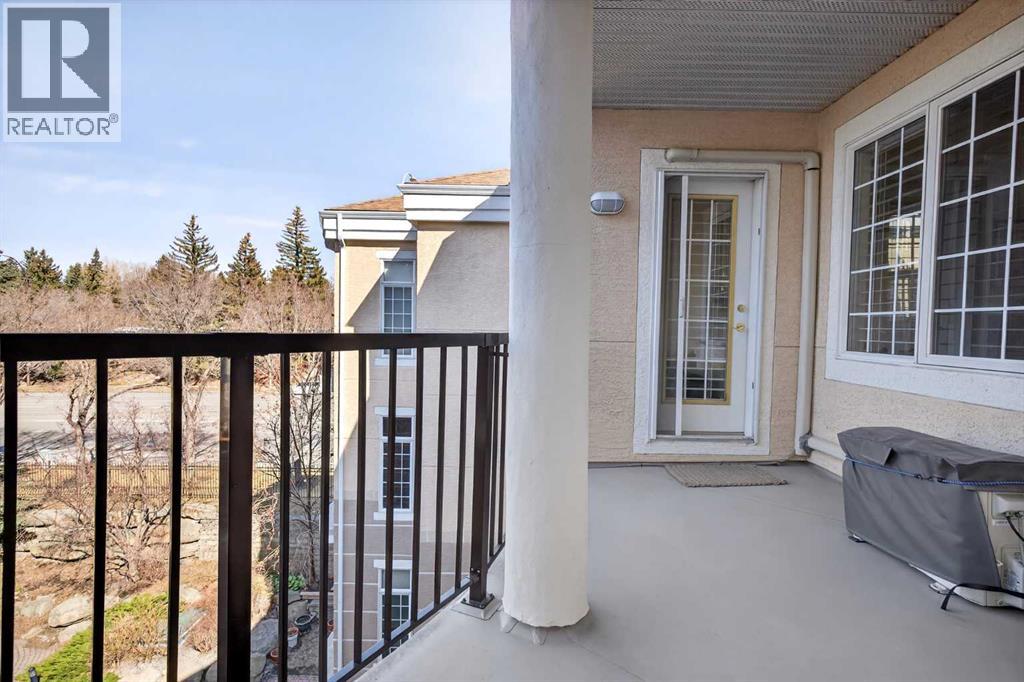 Single Family House for Sale in   Dalhousie Drive NW Dalhousie Calgary 