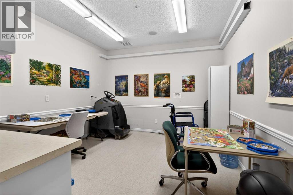 Single Family House for Sale in   Dalhousie Drive NW Dalhousie Calgary 