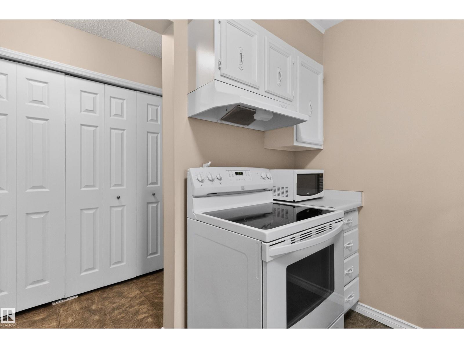 #308 14810 51 Ave NW - 19