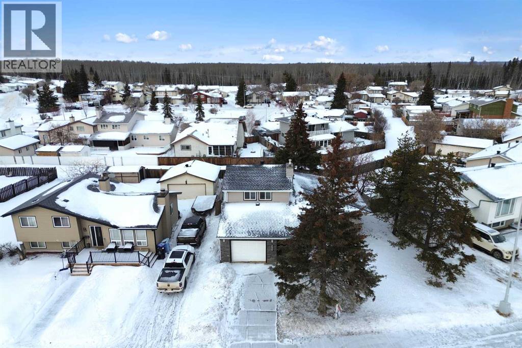 137 Deep Road, Fort McMurray