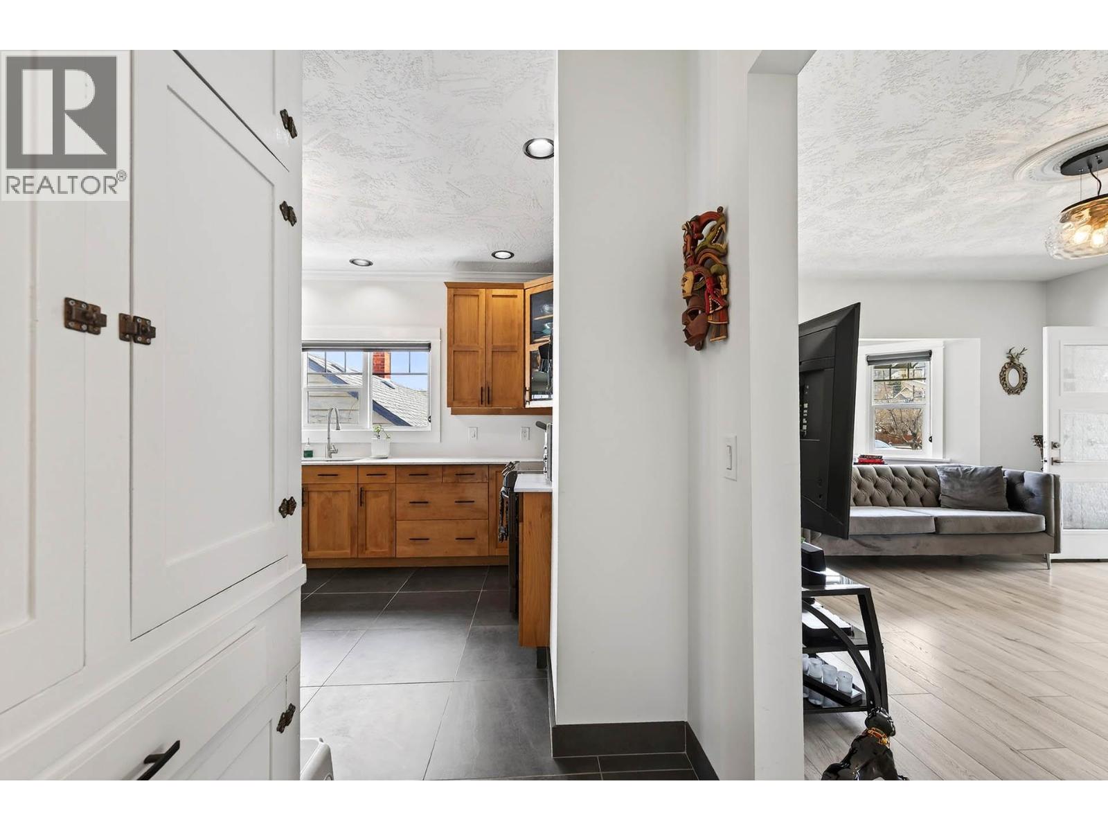 862 BATTLE Street, Kamloops