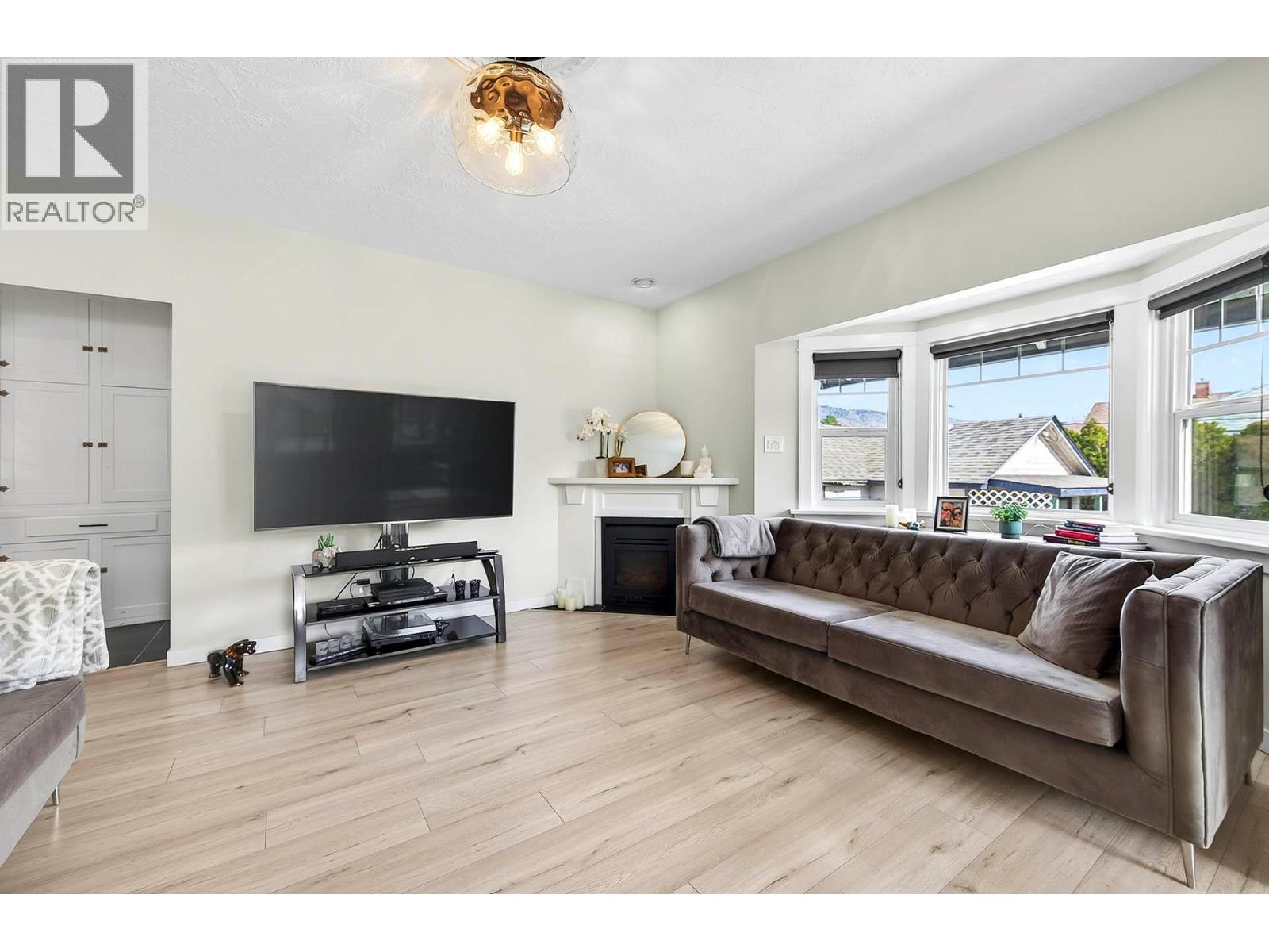 862 BATTLE Street, Kamloops